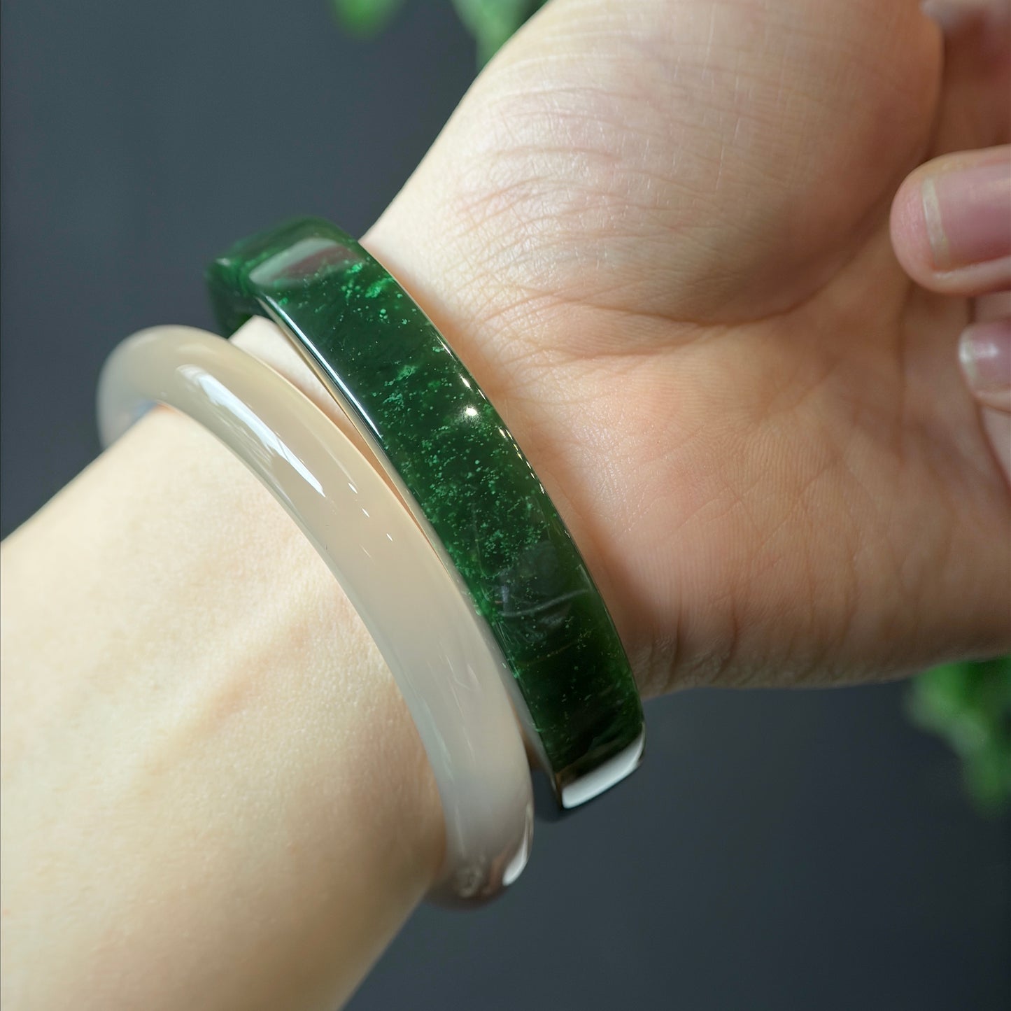 Natural Nephrite Jade VIP Banlge Square Style Size 56 mm