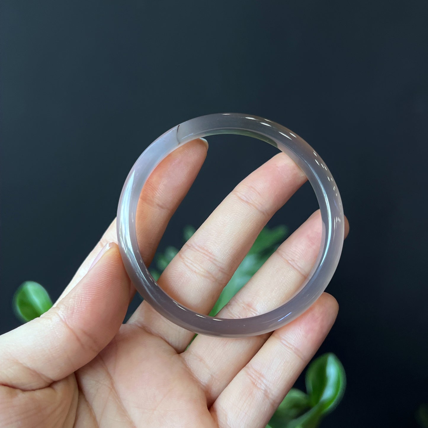 Natural Agate Bangle Leaf Style Size 58 mm