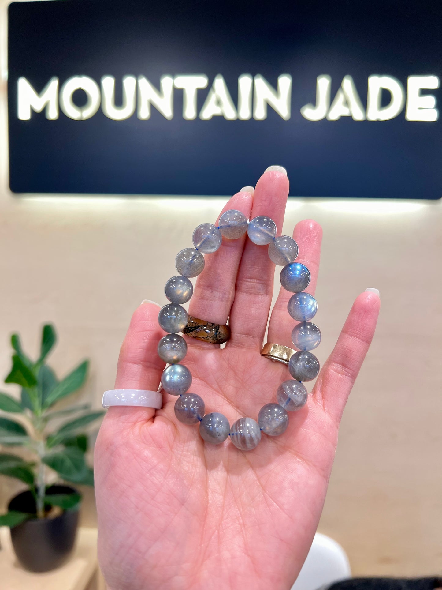 Natural Labradorite VIP Bracelet Size 11 mm