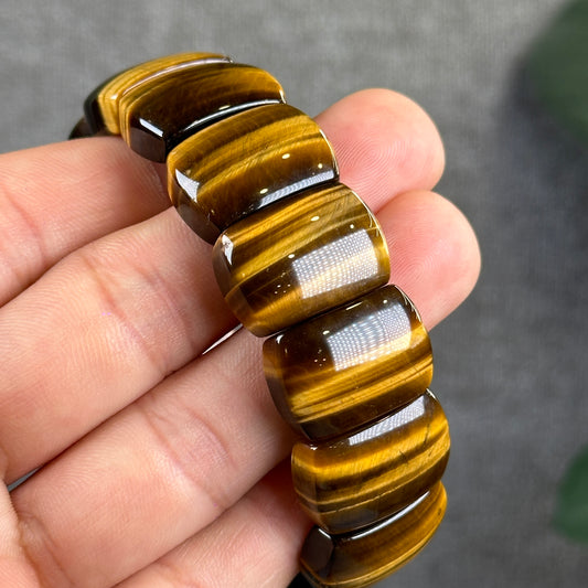 Bracelet style plat oeil de tigre vertical