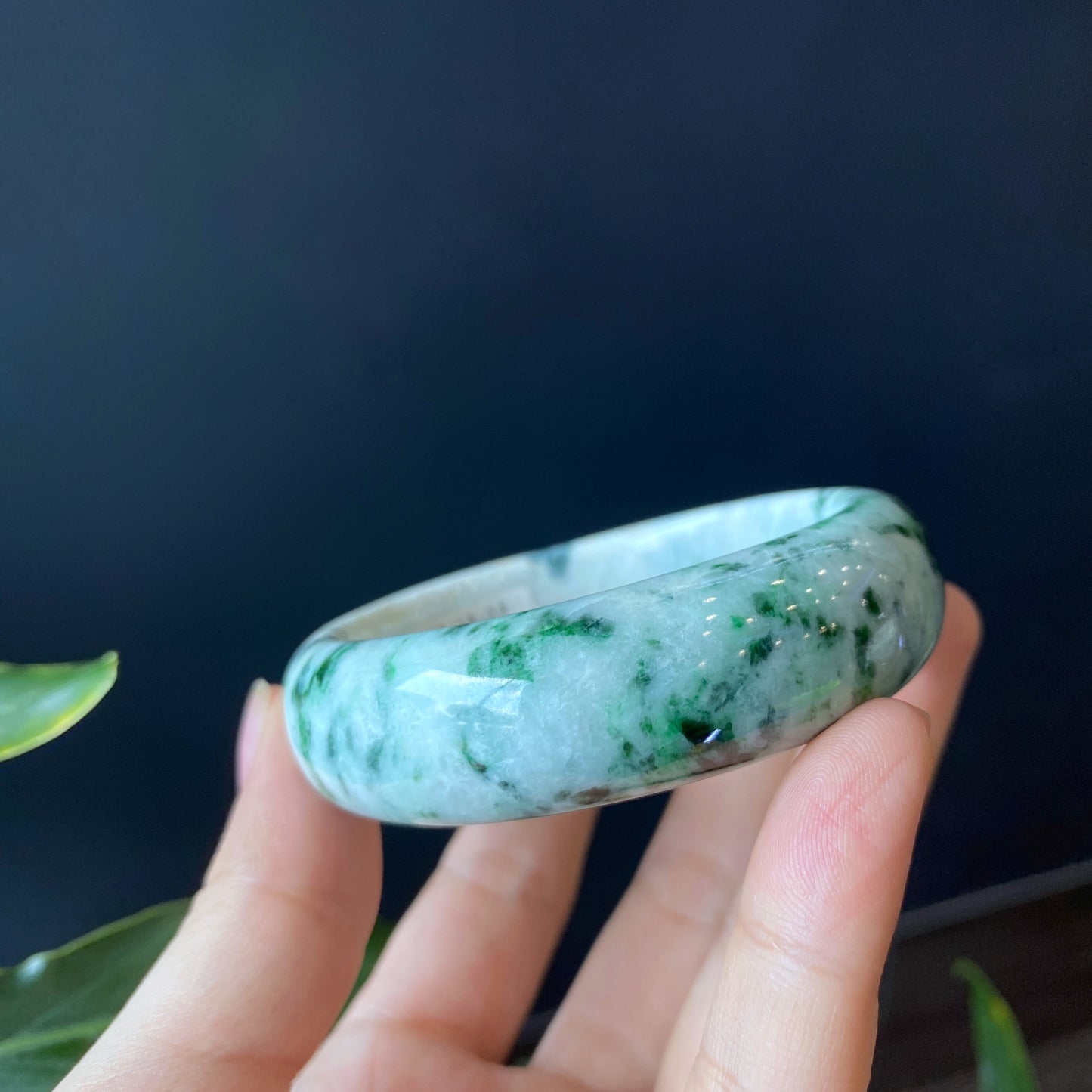 Natural Jadeite Jade Bangle Size Leaf Style 55 mm