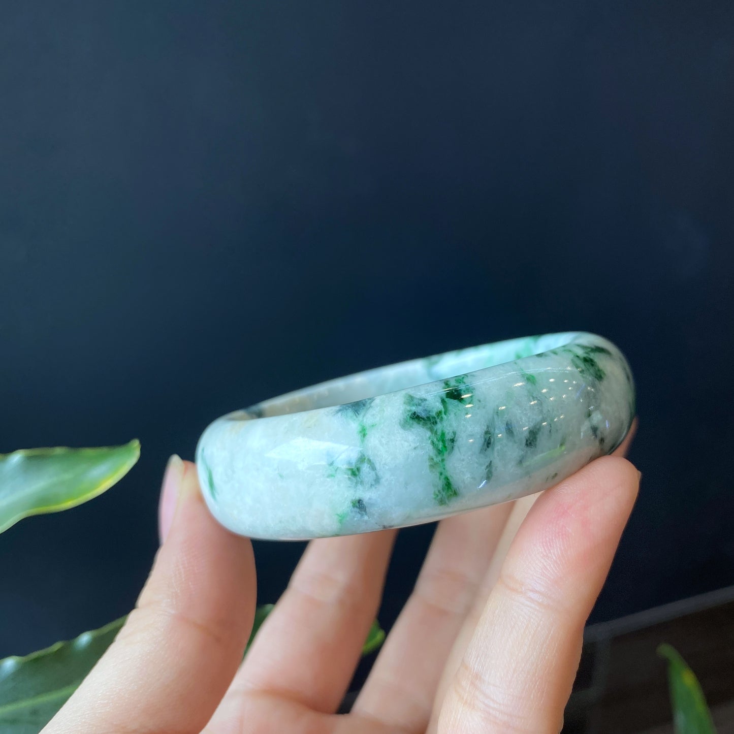 Natural Jadeite Jade Bangle Size Leaf Style 55 mm