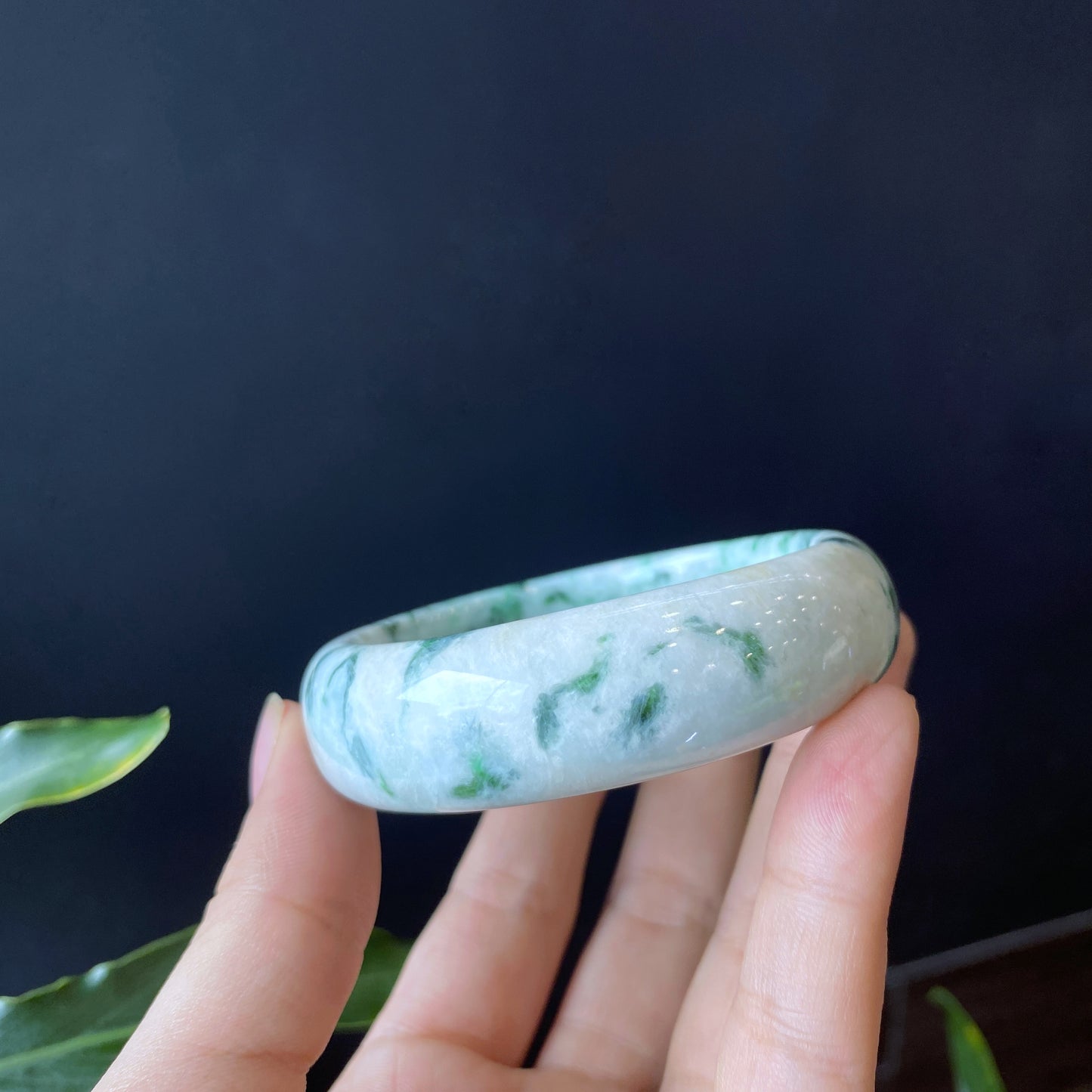 Natural Jadeite Jade Bangle Size Leaf Style 55 mm