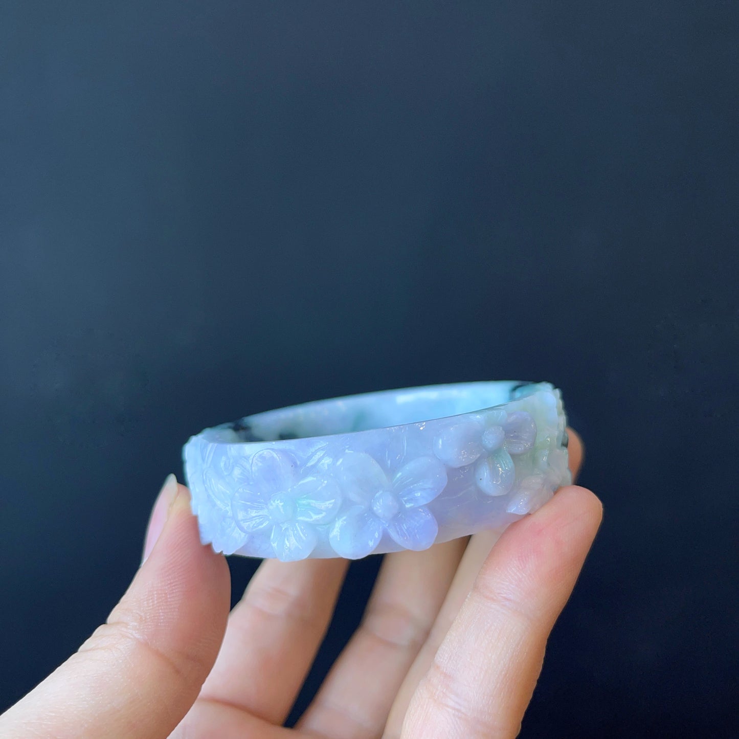 Natural Jadeite Jade Banlge Leaf Style Size 51 mm