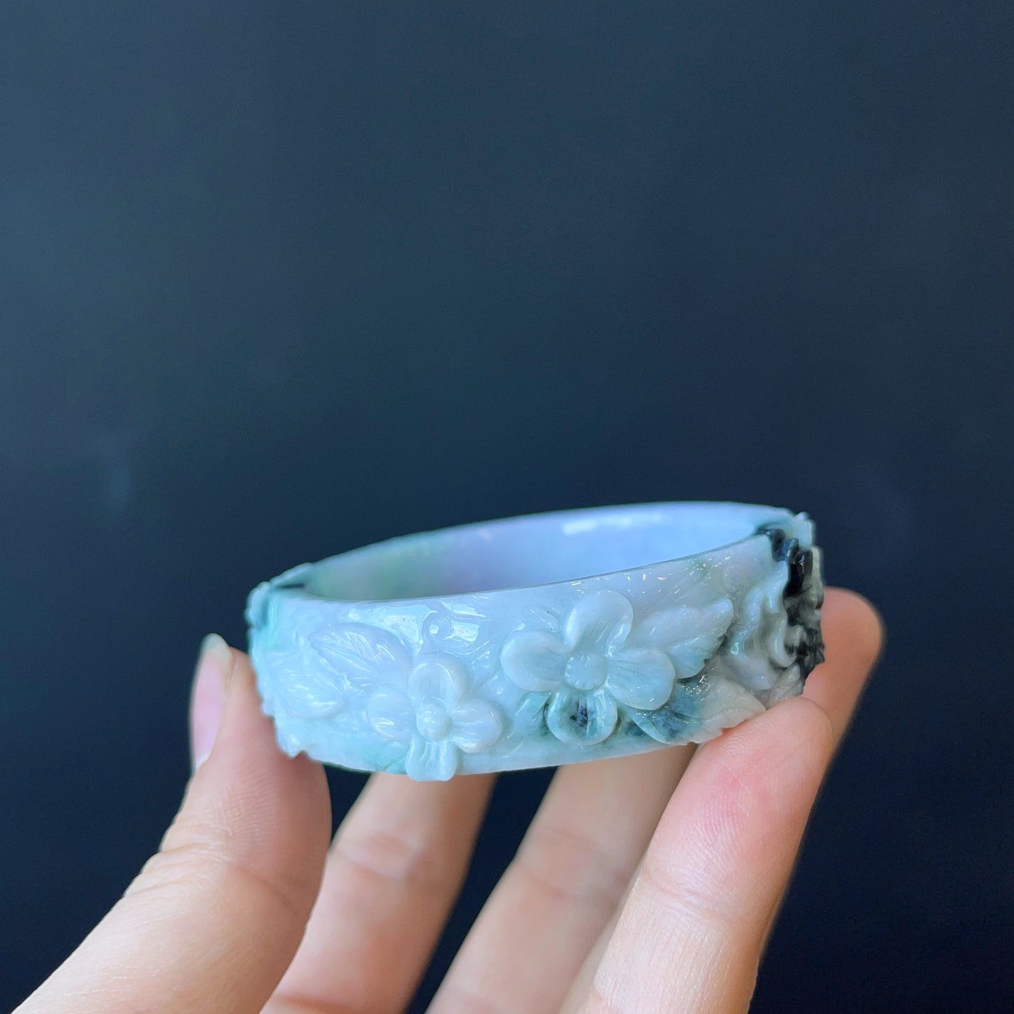 Natural Jadeite Jade Banlge Leaf Style Size 51 mm