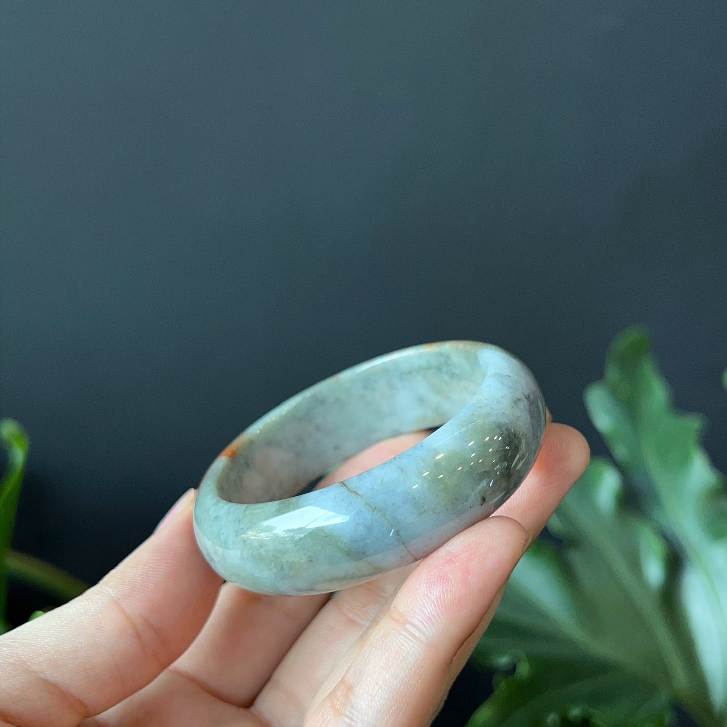 Natural Jadeite Jade Bangle Leaf Style Size 49 mm