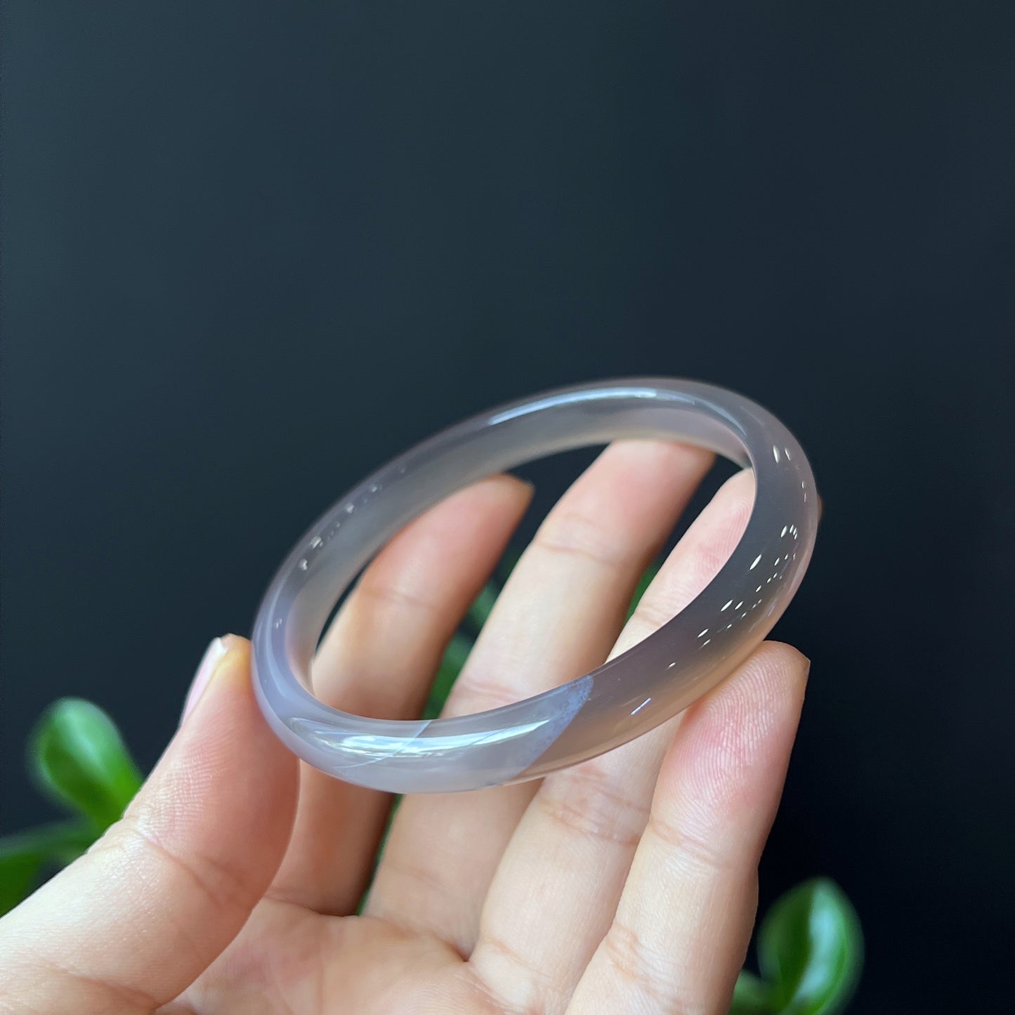 Natural Agate Bangle Leaf Style Size 58 mm