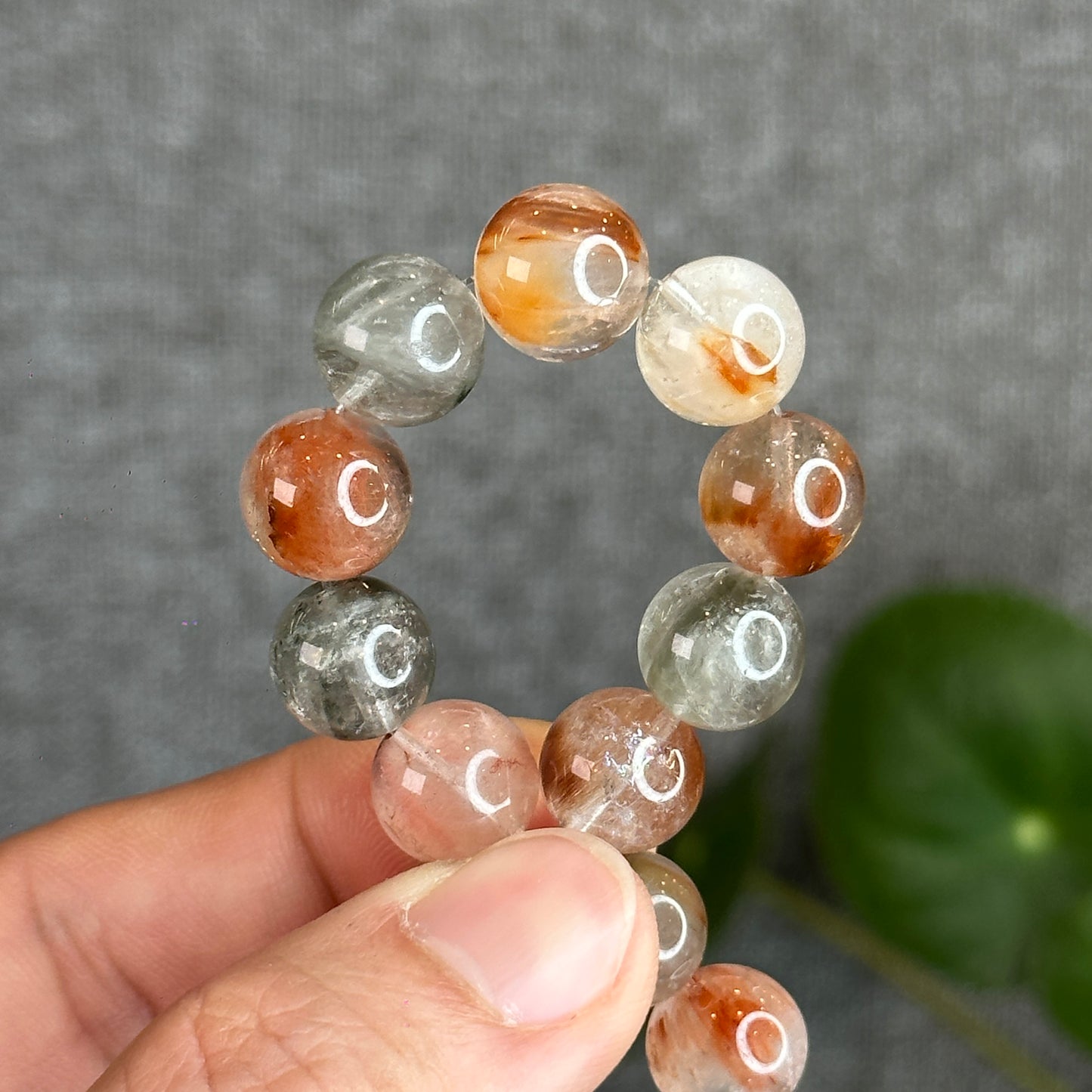 Poils de Lapin Arc-en-Ciel Amphibole Quartz Taille 11 mm