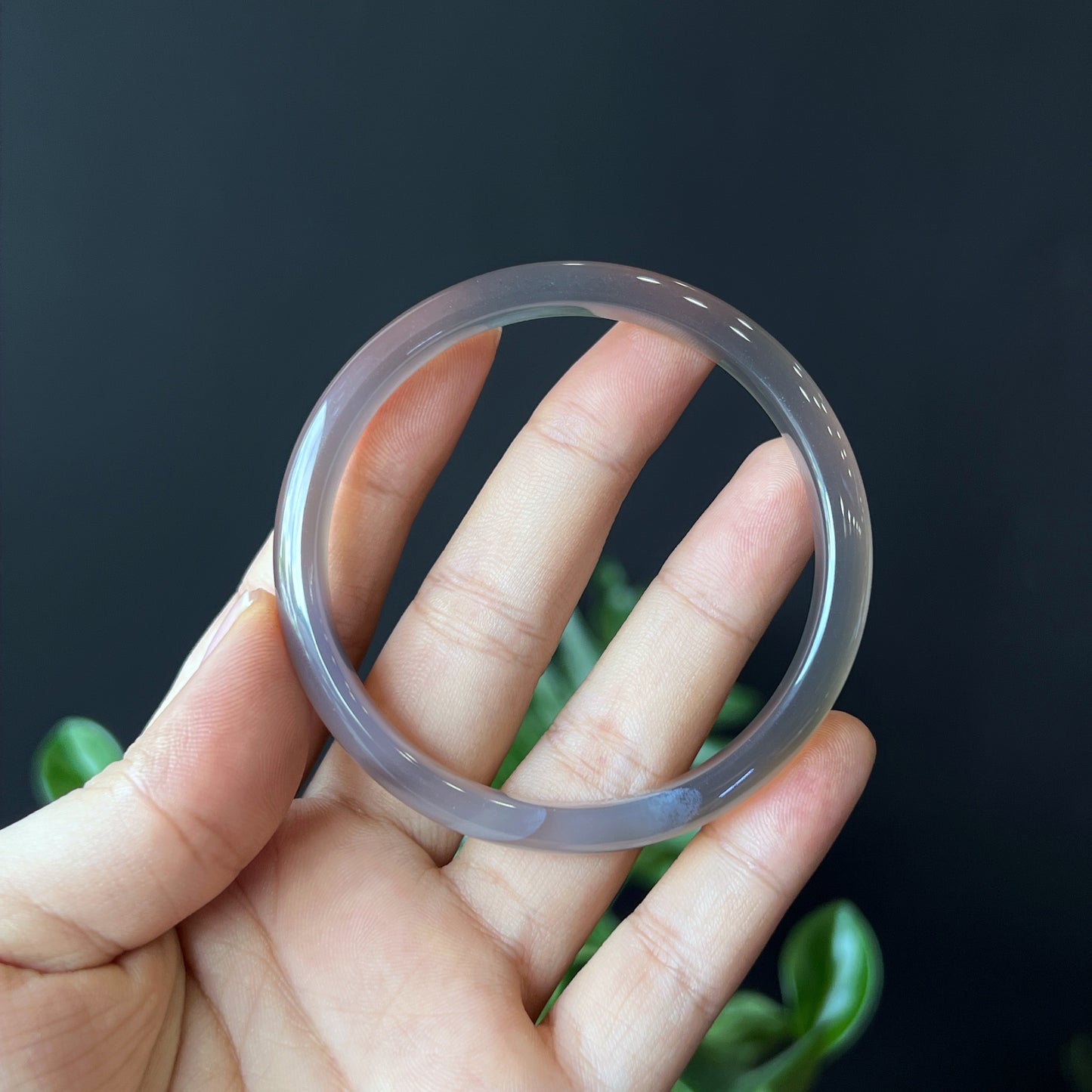 Natural Agate Bangle Leaf Style Size 58 mm
