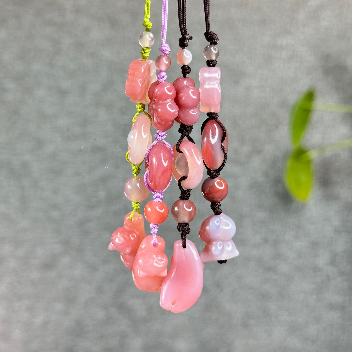 Natural Yuanyuan Pink Agate Bear Hanging Accessory