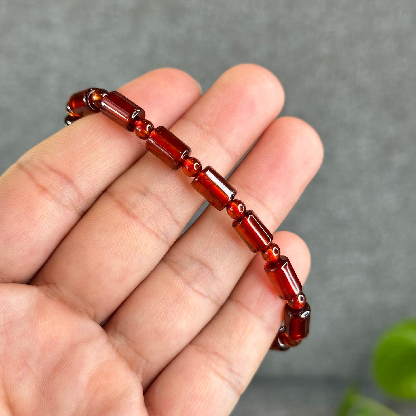 Natural Garnet Lu Thong Mix Bead Bracelet Size 6 mm