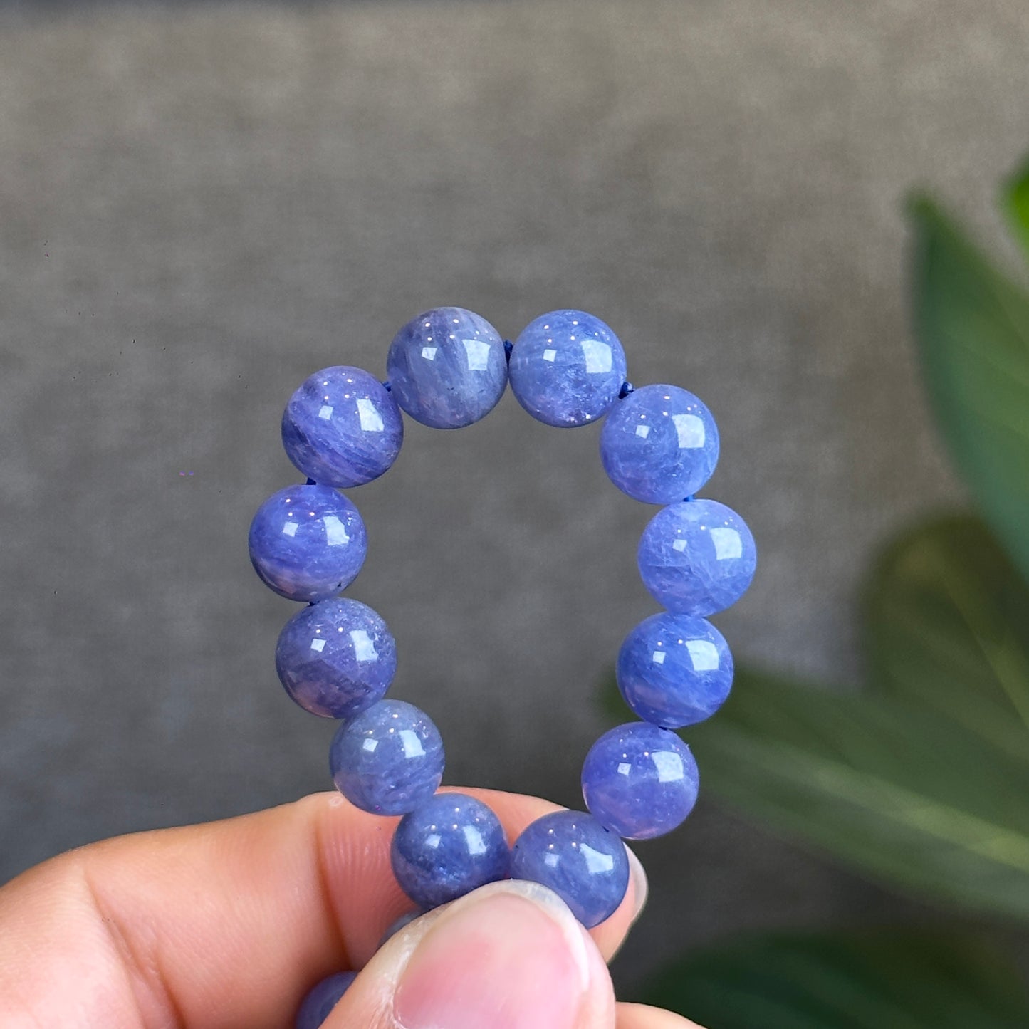 Natural Tanzanite Bracelet Size 9.2 mm