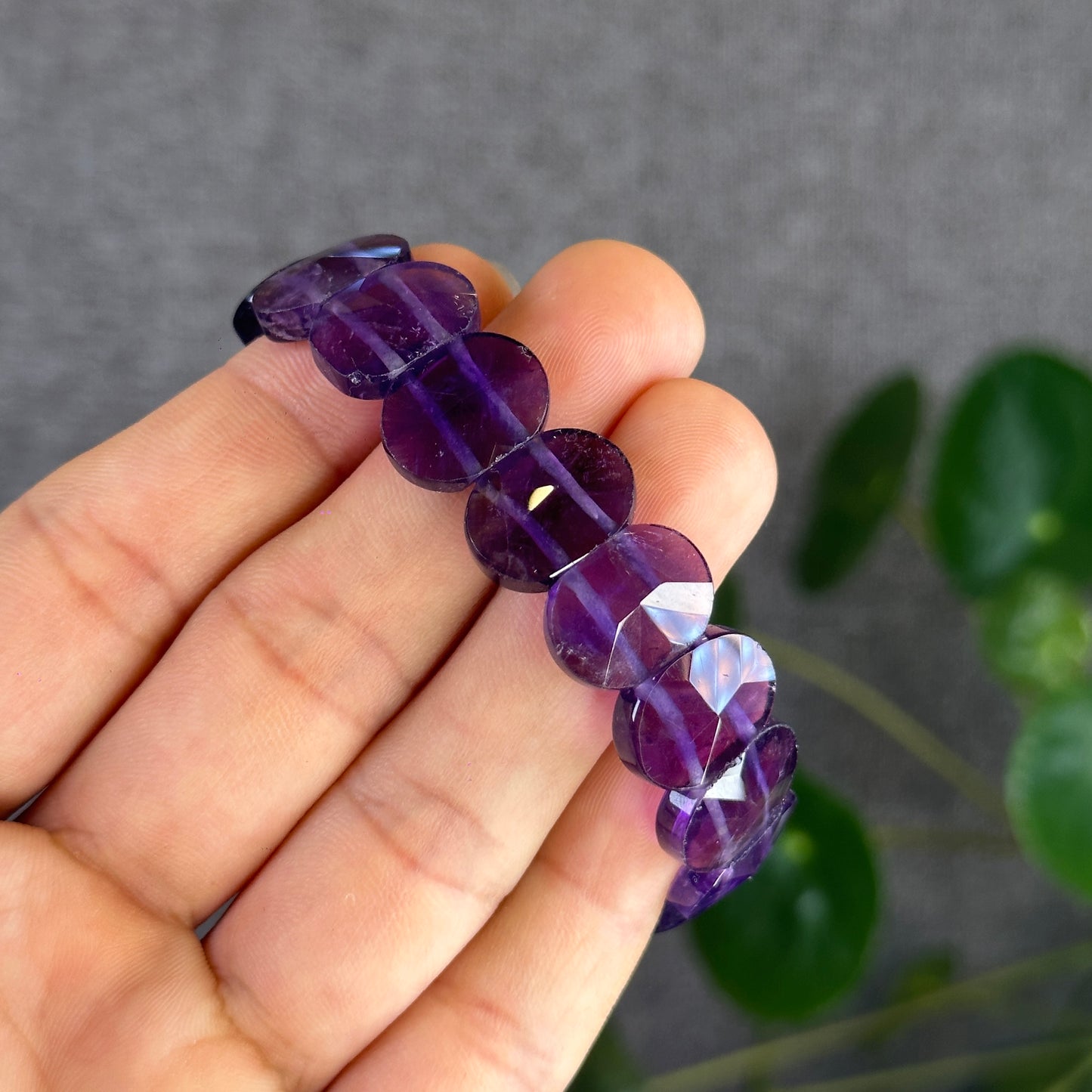 Bracelet manchette à facettes en améthyste d'Uruguay Taille 15 mm