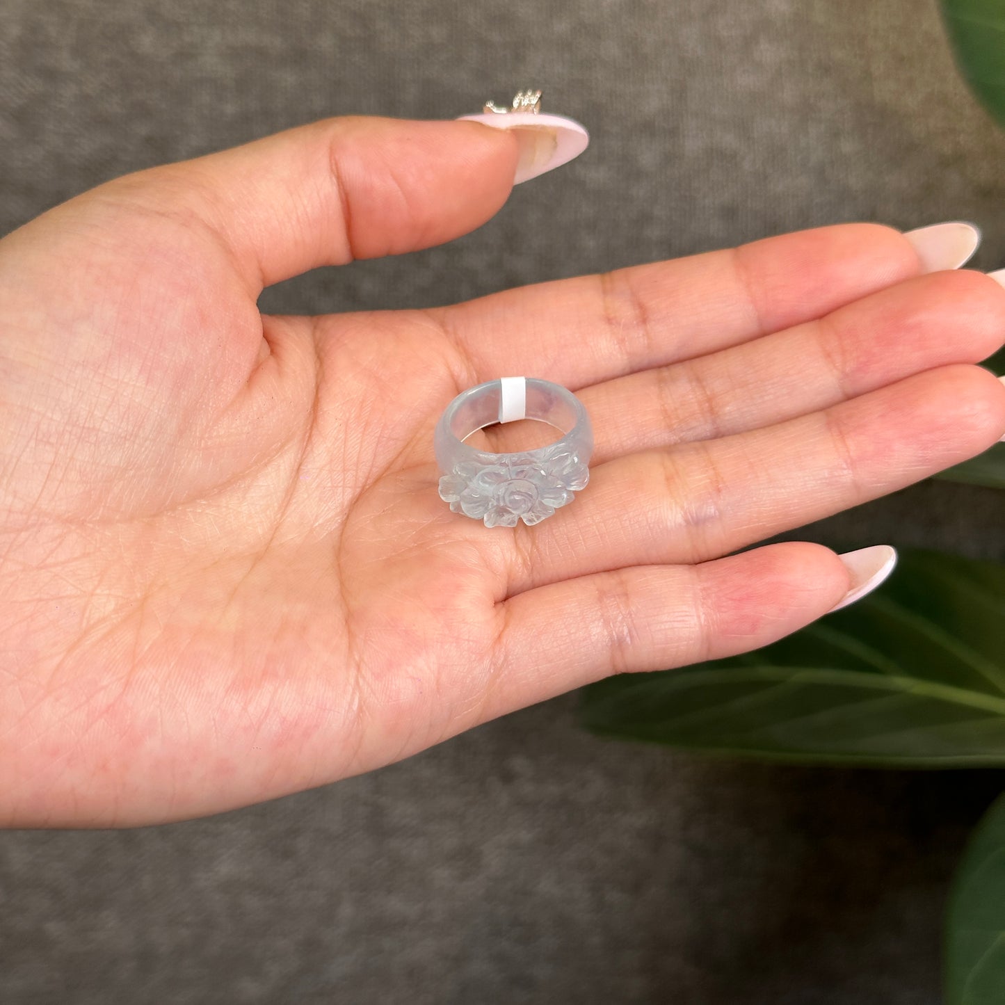 Bague aigue-marine naturelle sculptée en fleurs, taille 1.6