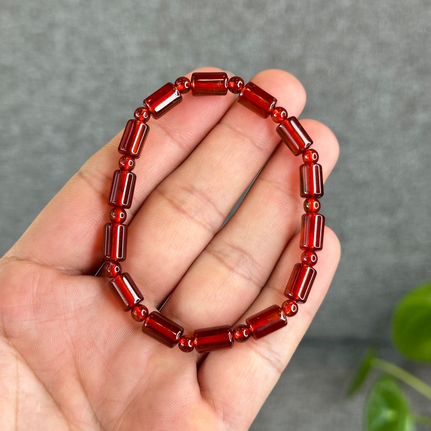 Natural Garnet Lu Thong Mix Bead Bracelet Size 6 mm