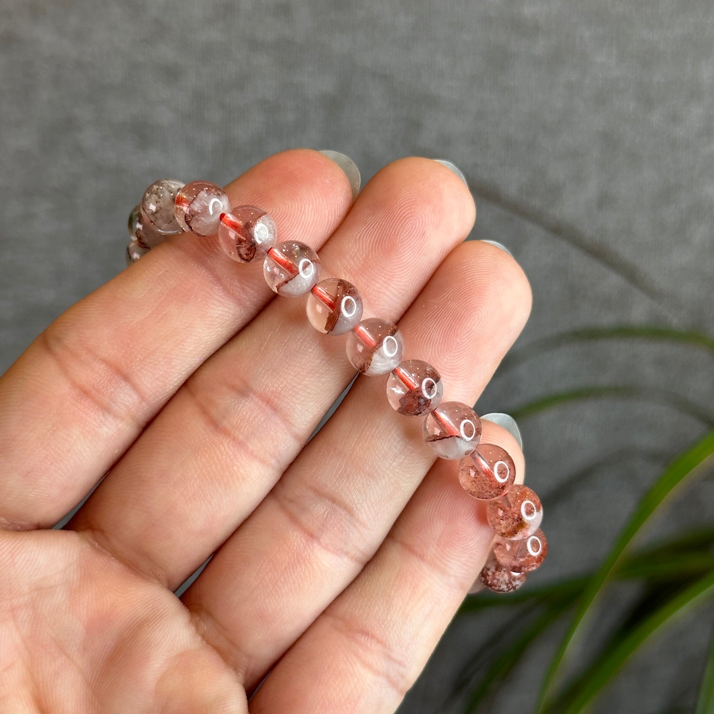 Bracelet Quartz Fantôme Pyramide Rouge Taille 7,5 mm
