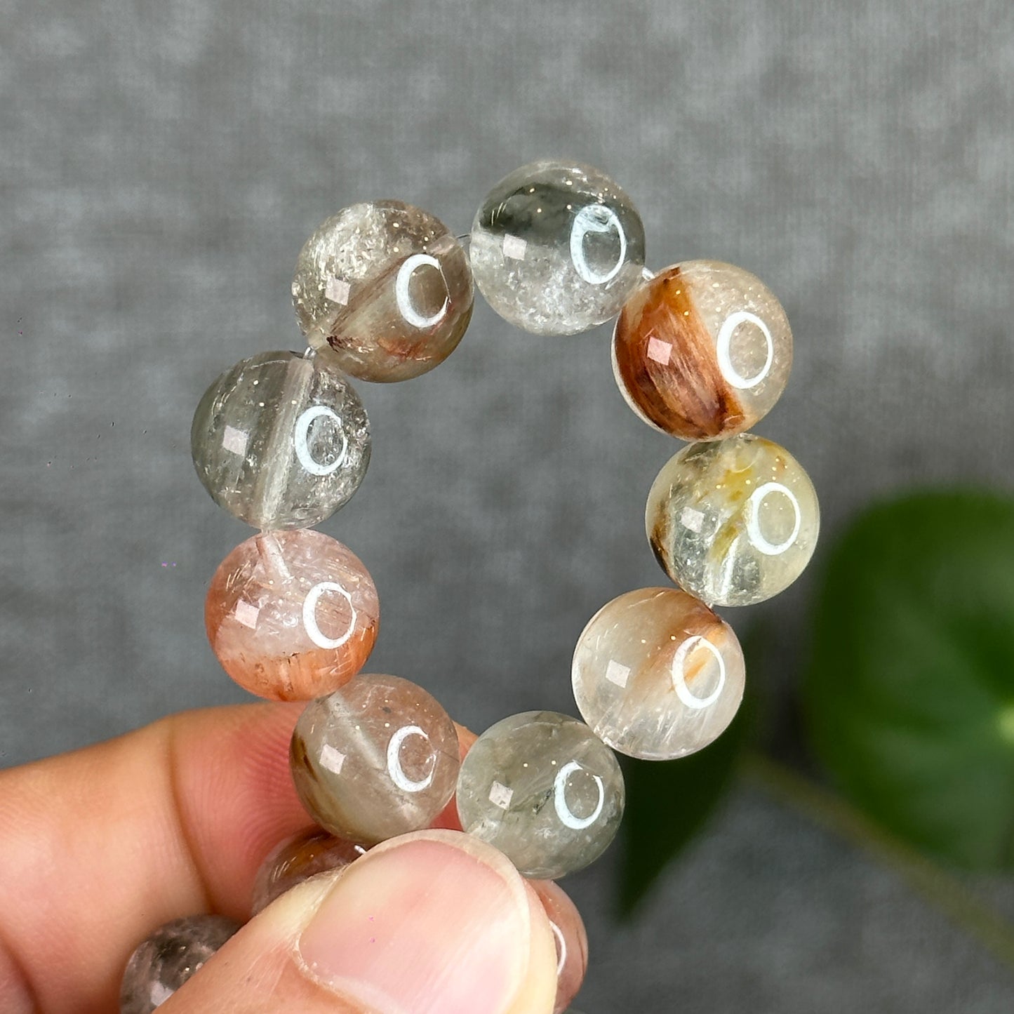 Poils de Lapin Arc-en-Ciel Amphibole Quartz Taille 11 mm