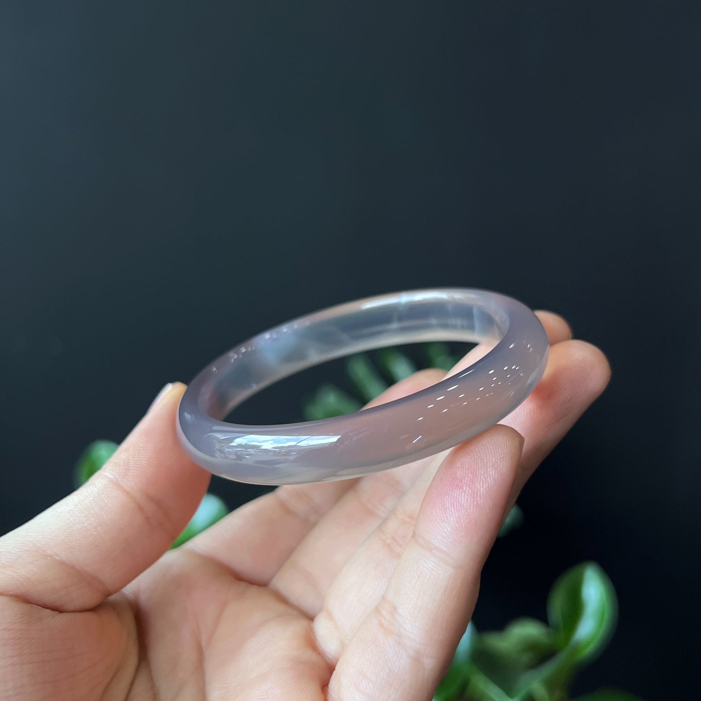 Natural Agate Bangle Leaf Style Size 56 mm