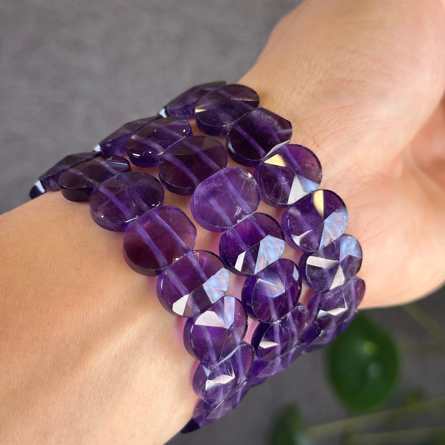 Bracelet manchette à facettes en améthyste d'Uruguay Taille 15 mm