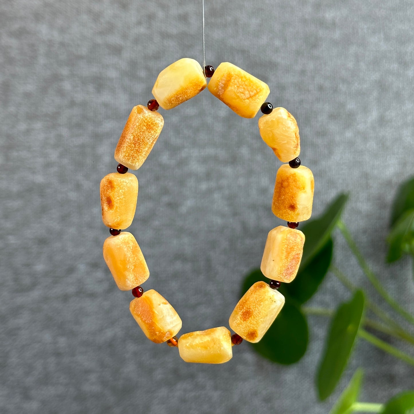 Natural Root Amber Freeform mixed with Garnet Bracelet Size 9 mm