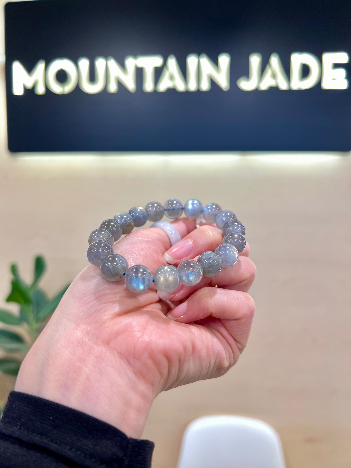 Natural Labradorite VIP Bracelet Size 11 mm