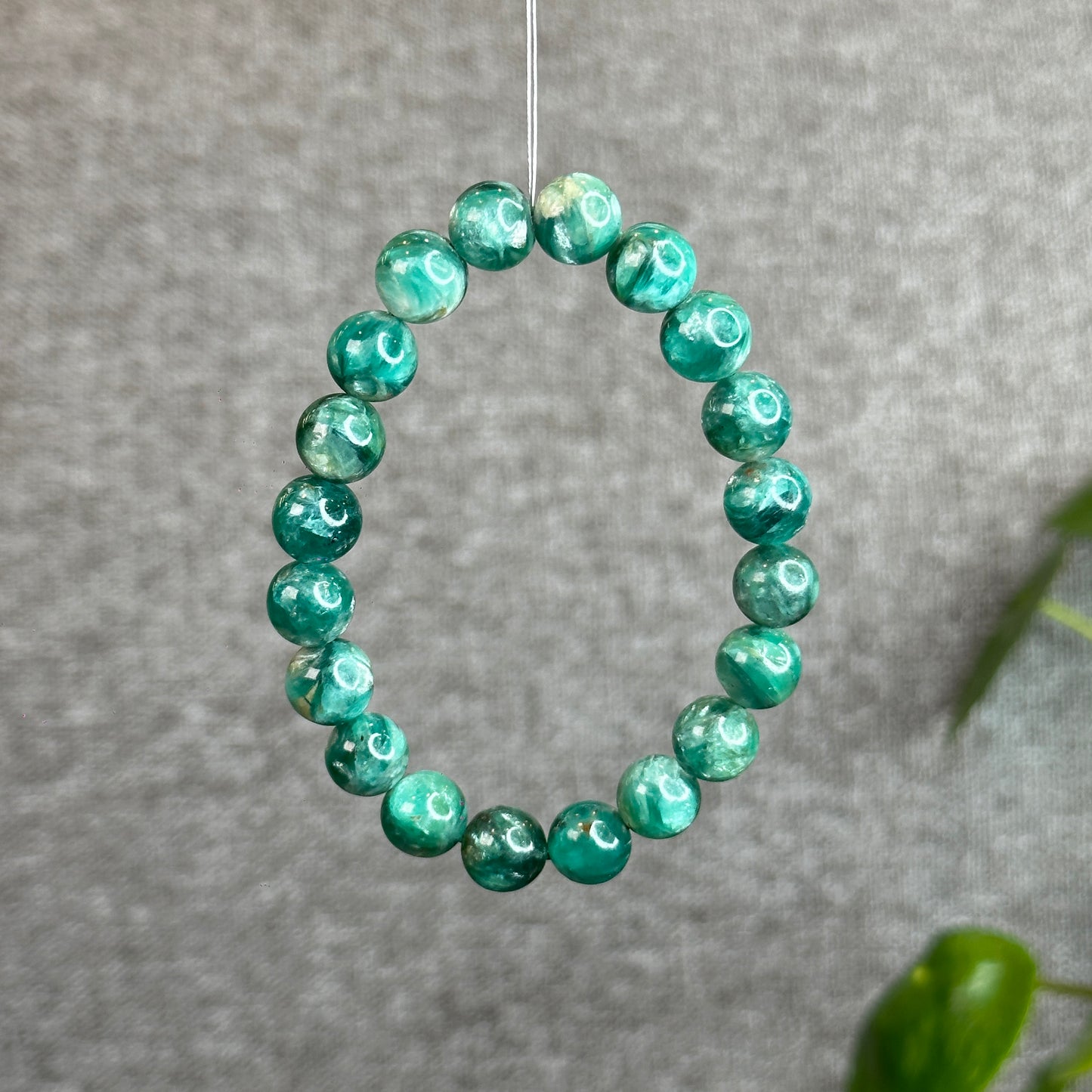 Natural Green Emerald Quartz Muscovite Bracelet Size 9.5 mm