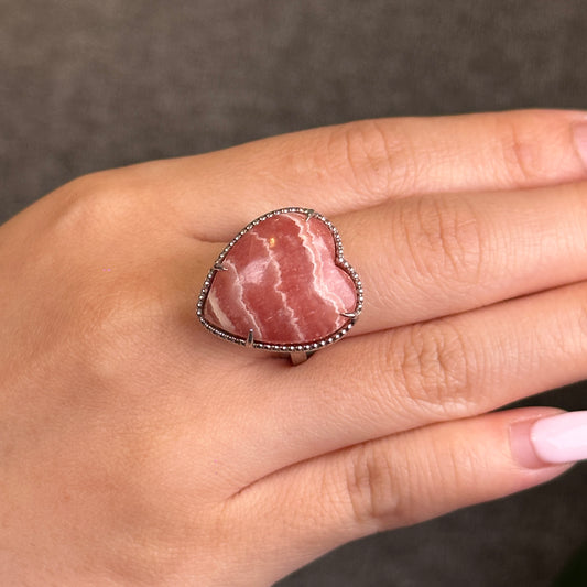 Bague Coeur Rhodochrosite en Argent avec Serti Pierre Blanche Taille 1.75