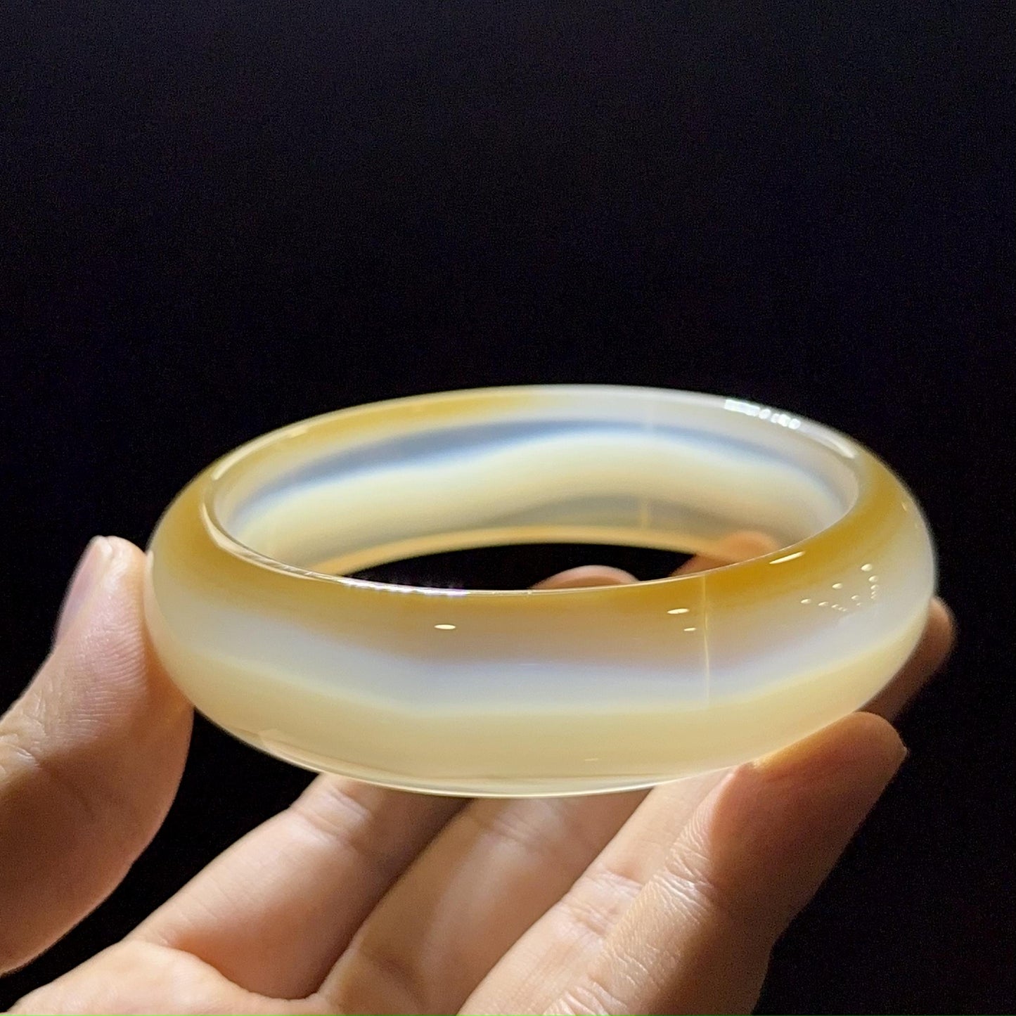 Natural Agate Bangle Leaf Style Size 61 mm