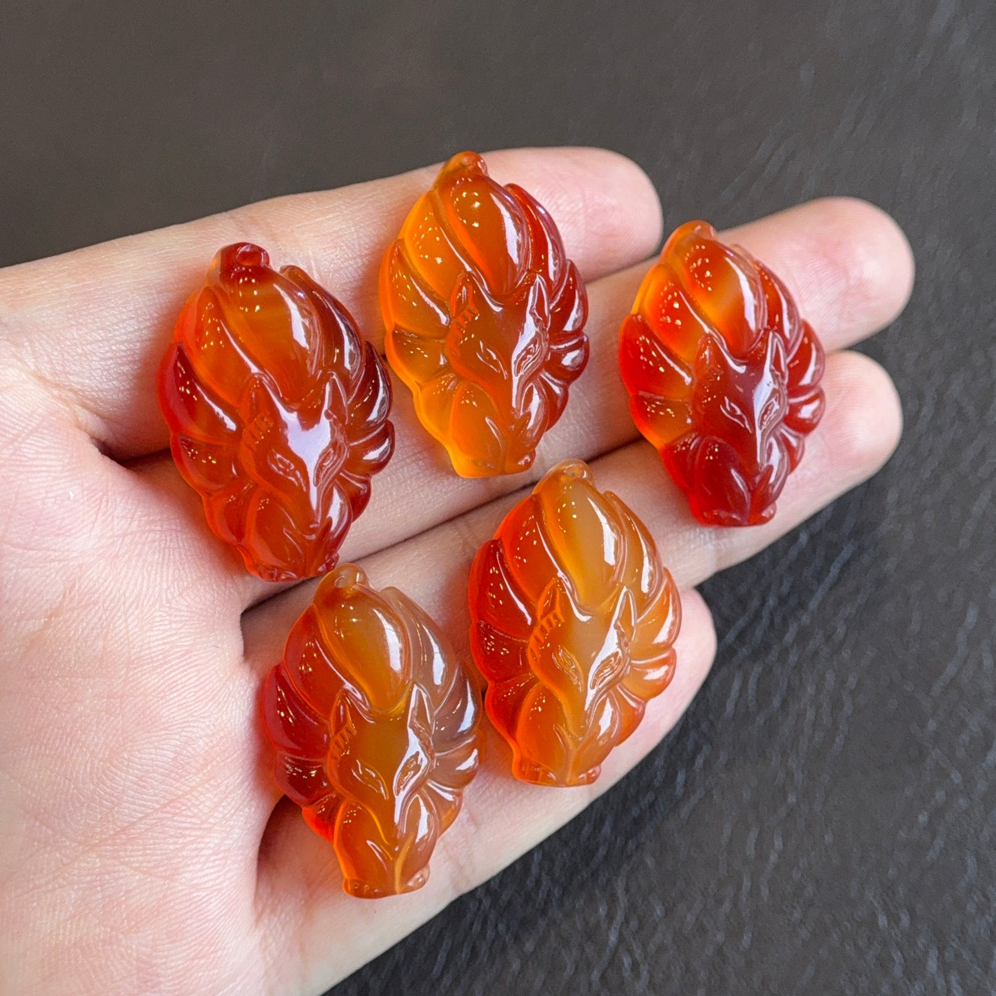 9 Tail Fox Ho Ly Natural Red Agate Accessory