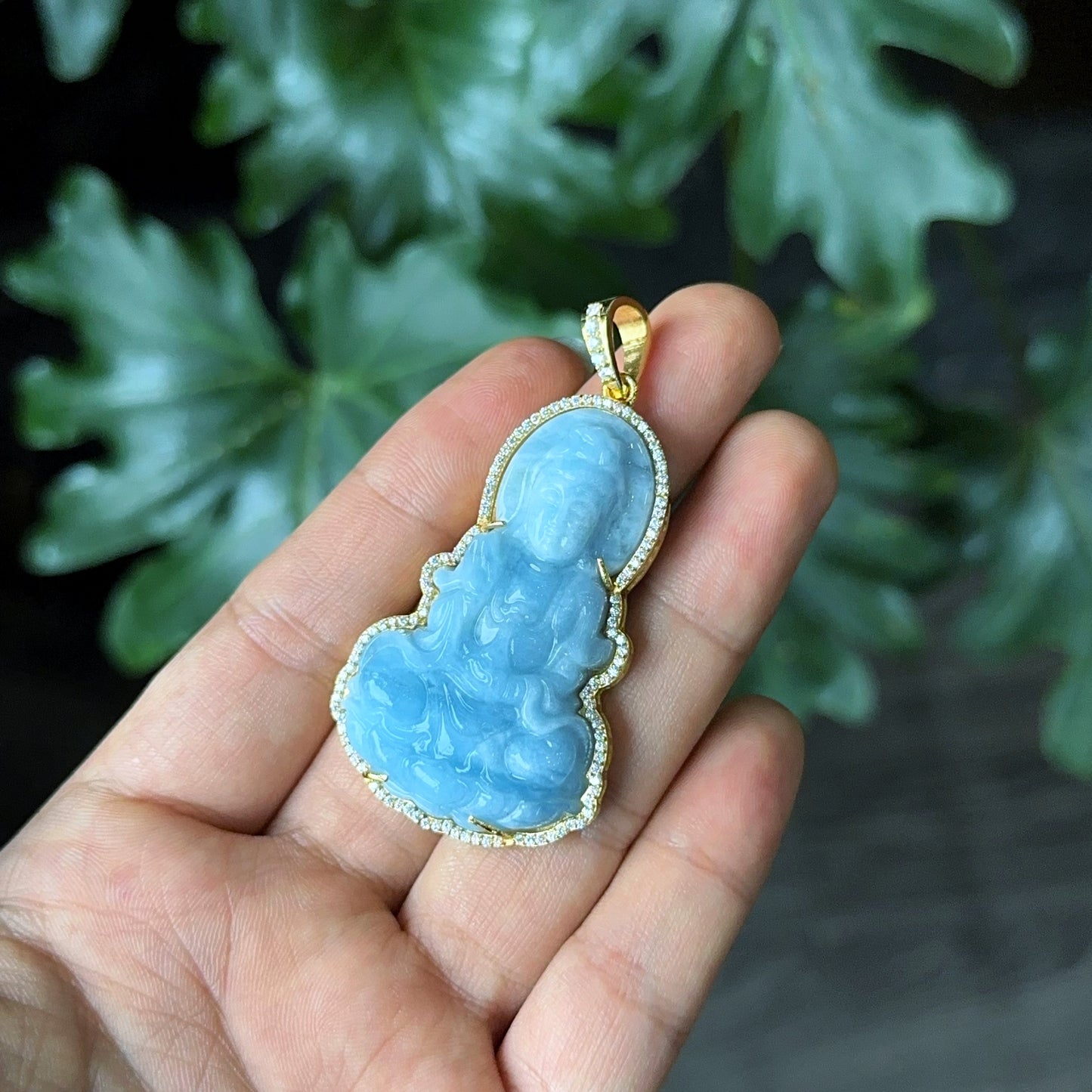 Guan Yin (Quan The Am) Buddha Natural Aquamarine Pendant in 10 k Yellow Gold with Stone Setting