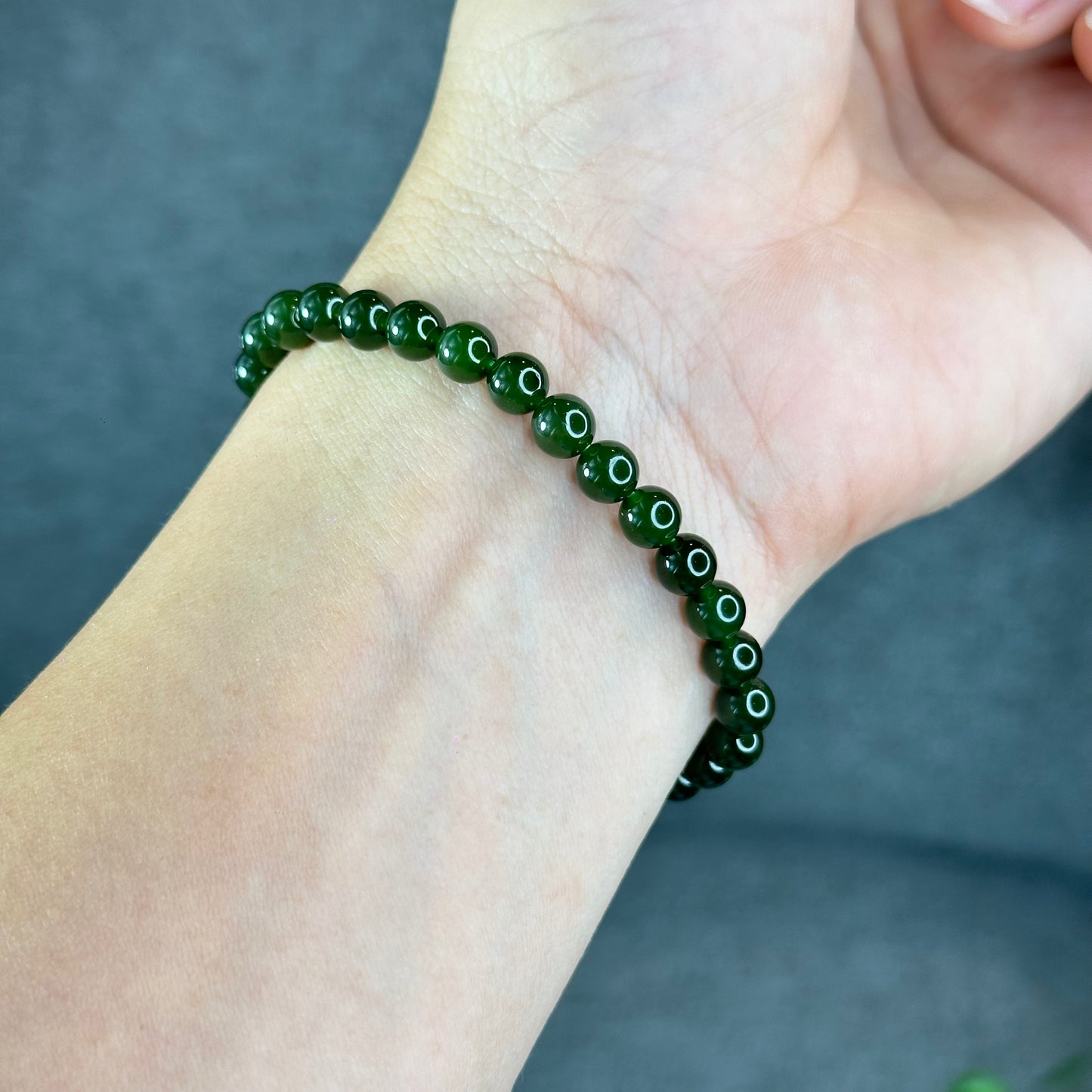 Natural Nephrite Jade Bracelet 6 mm