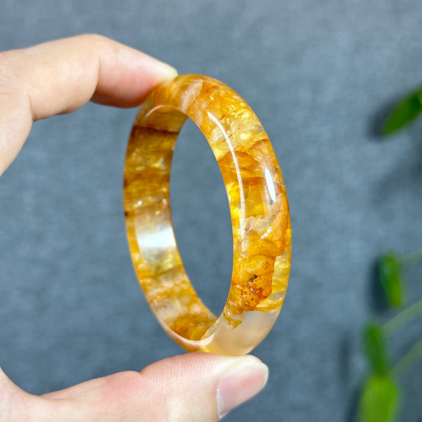 Natural Golden Healer Bangle Leaf Style Size 52 mm