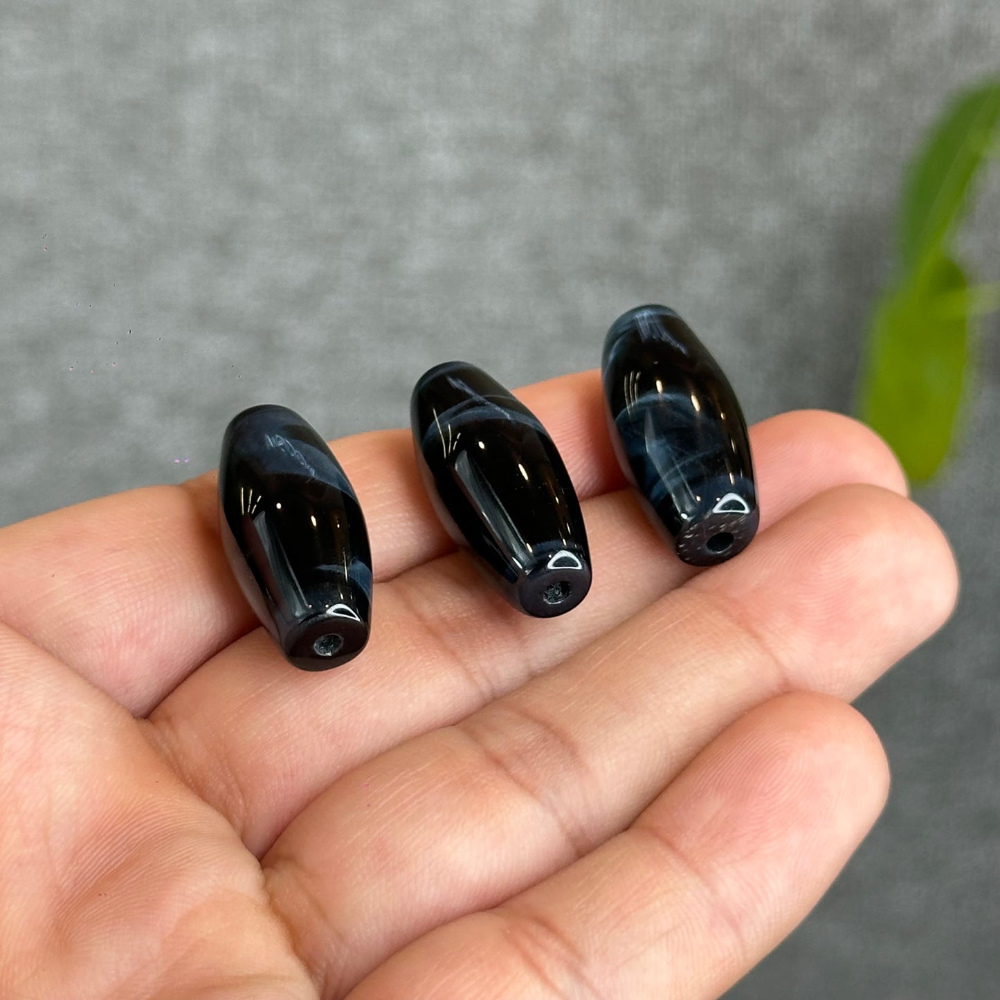 High Quality Natural Blue Tiger Eye Stone Barrel  Charm