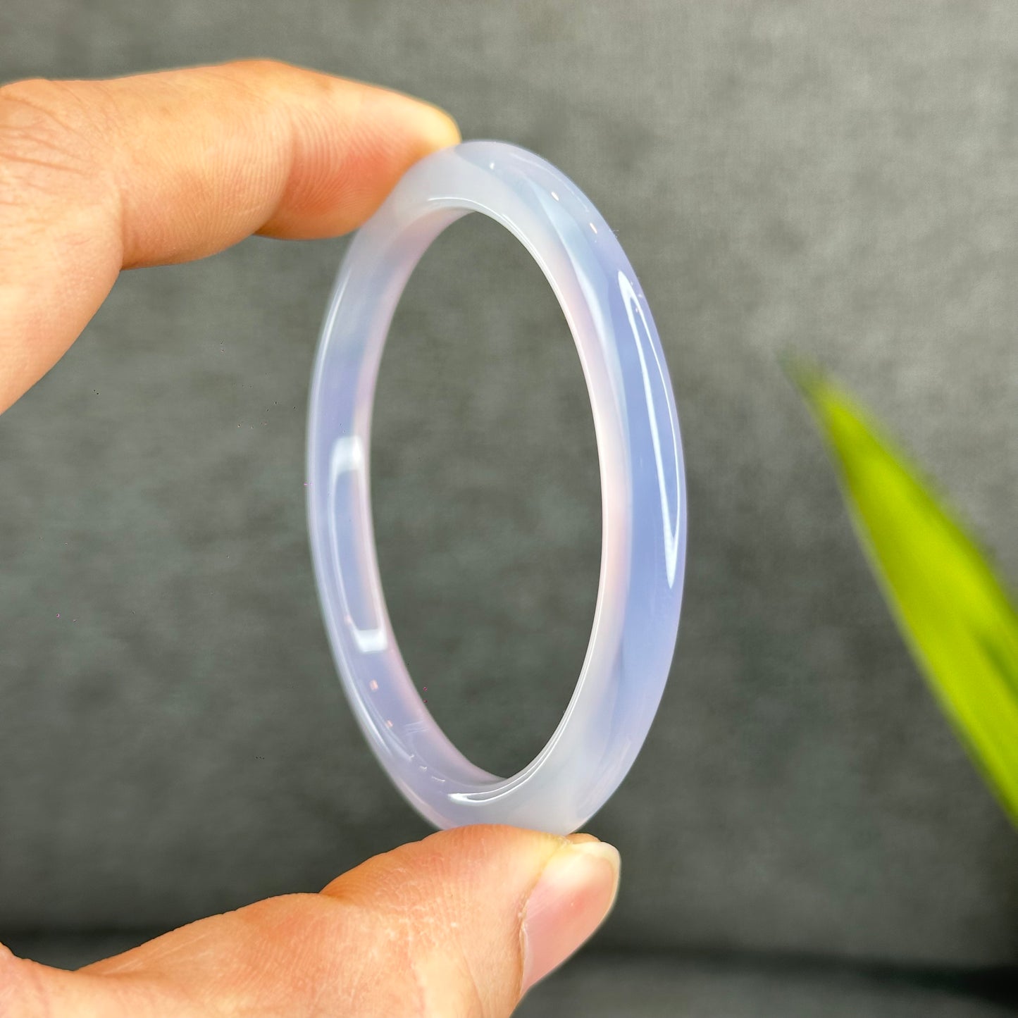 Natural Agate Bangle Leaf Style Size 52.2 mm