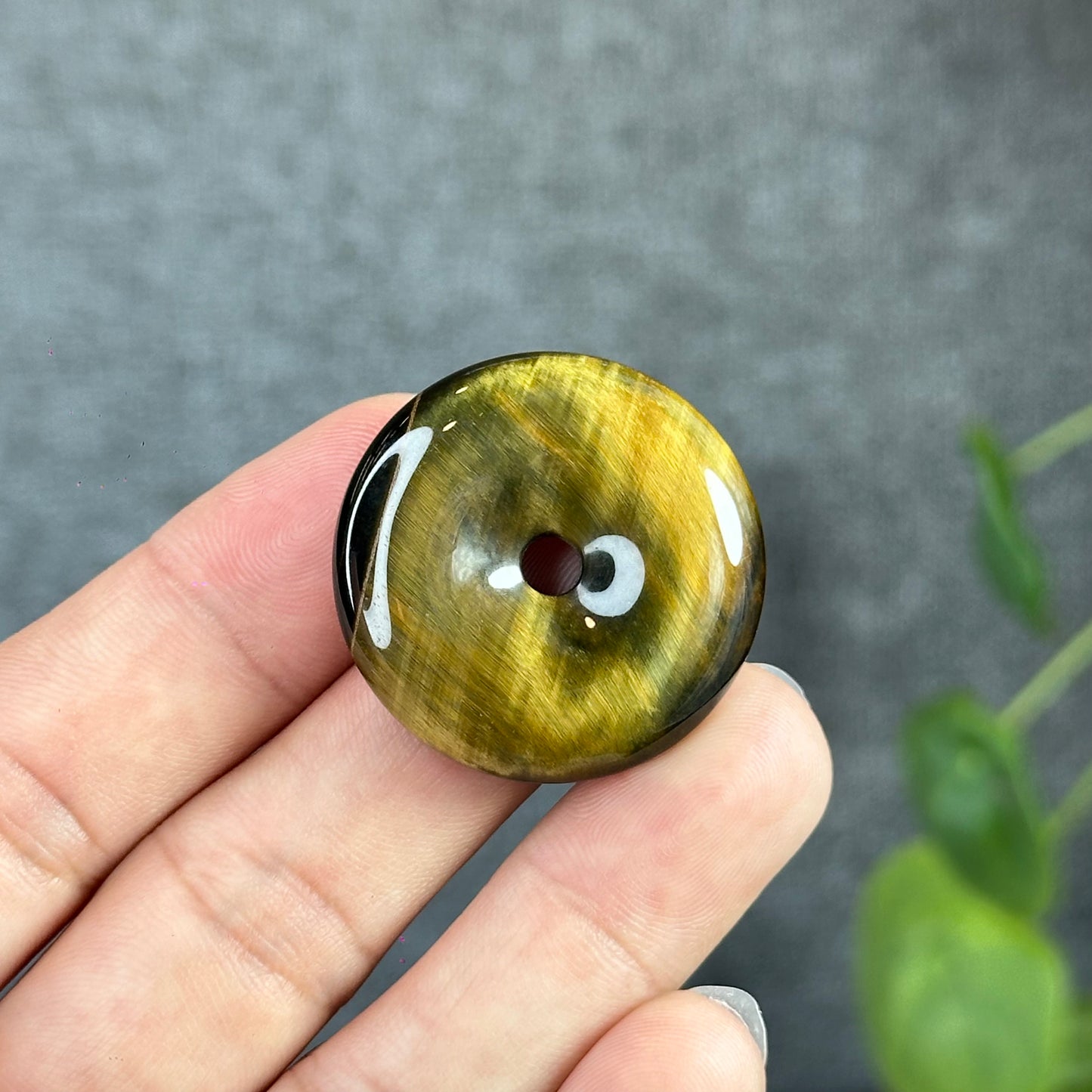 Natural Tiger Eye Donut- Dong Dieu Pendant