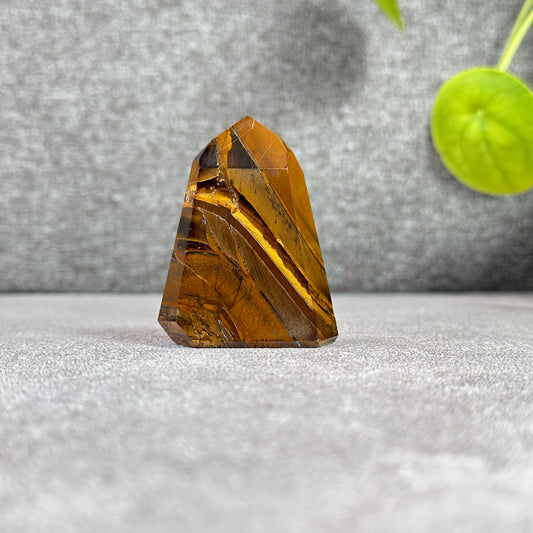 Natural Tiger Eye Tower - 117g