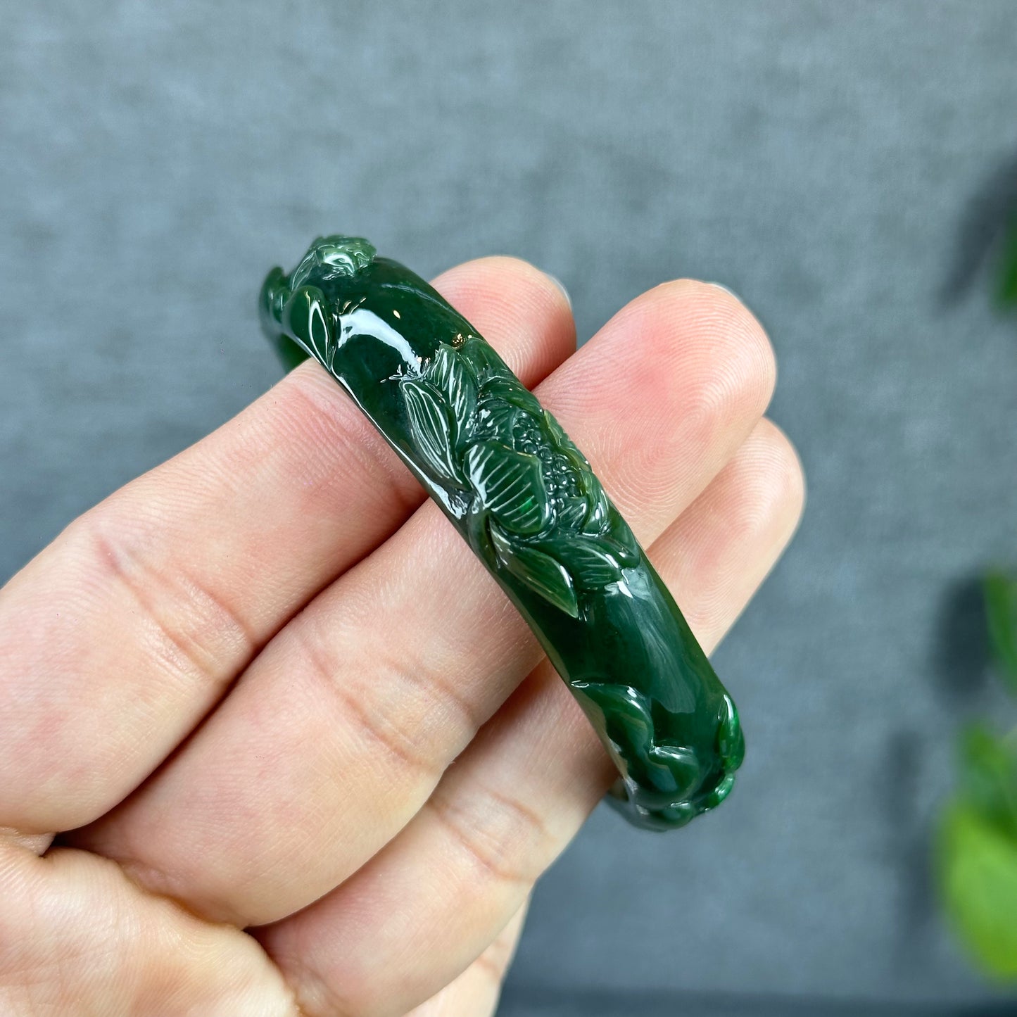 Lotus Carving Natural Nephrite Jade VIP Bangle Leaf Style Size 55 mm