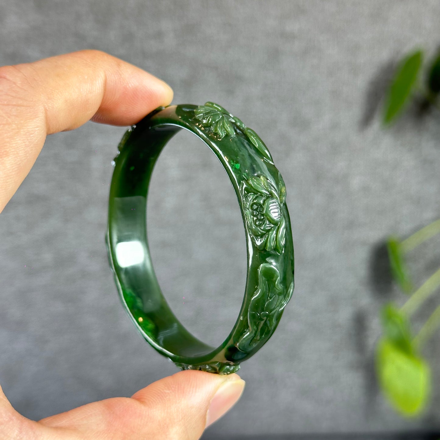 Lotus Carving Natural Nephrite Jade VIP Bangle Leaf Style Size 55 mm