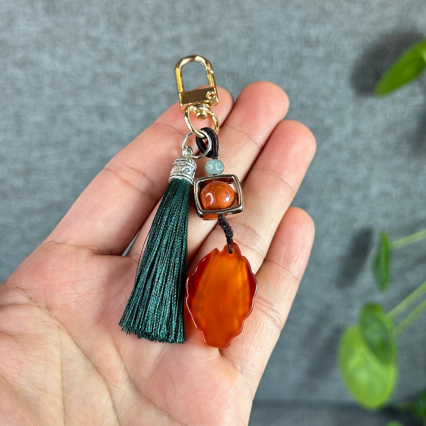 9 Tail Fox Ho Ly Natural Red Agate Accessory