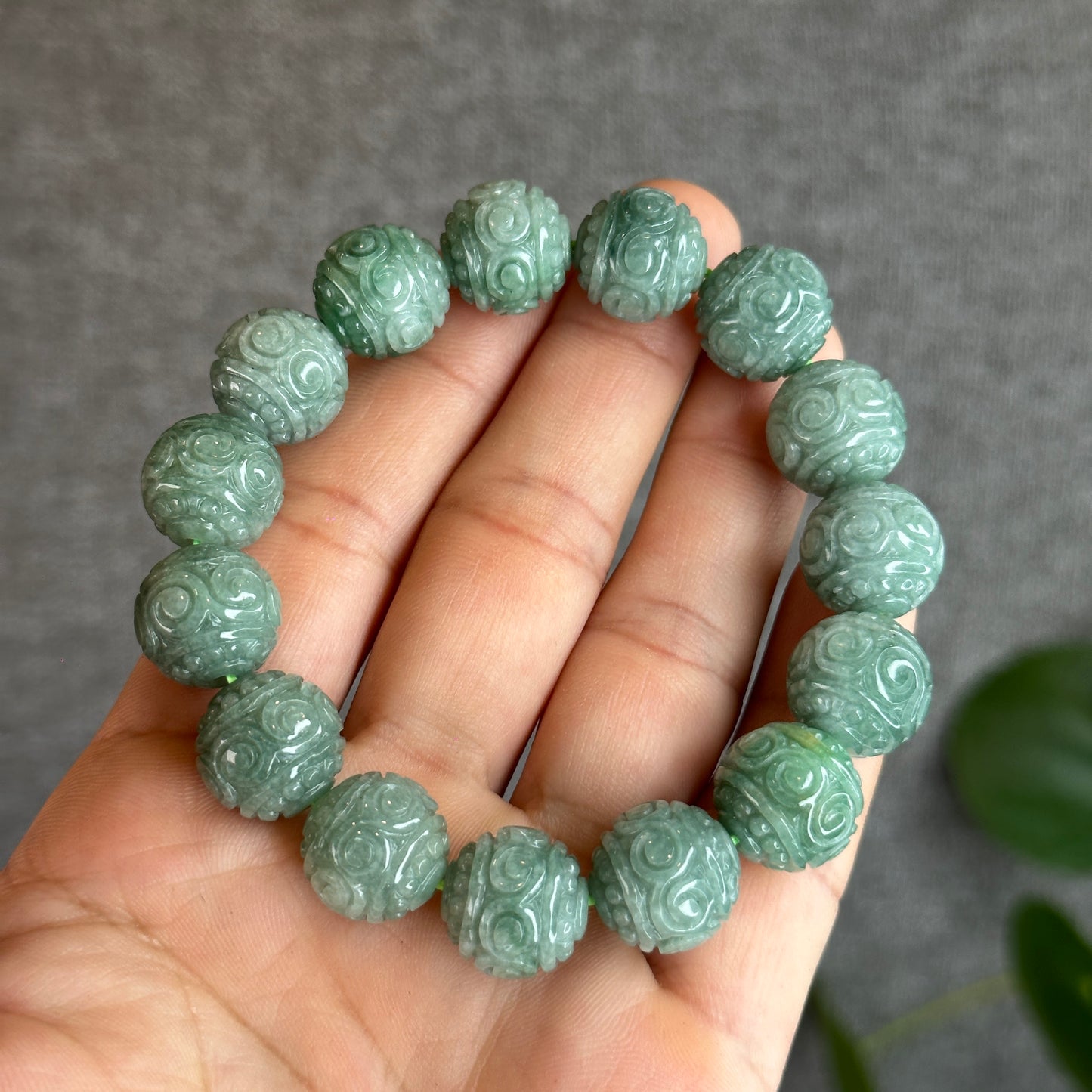 Green Lucky Cloud Natural Jadeite Jade Bracelet Size 14 mm