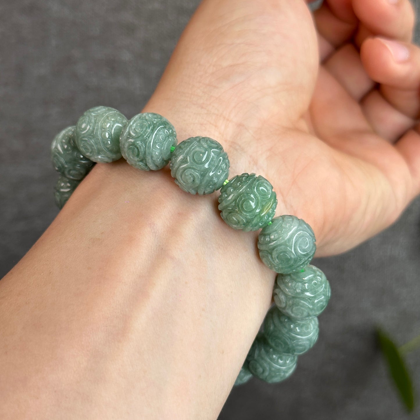 Green Lucky Cloud Natural Jadeite Jade Bracelet Size 14 mm
