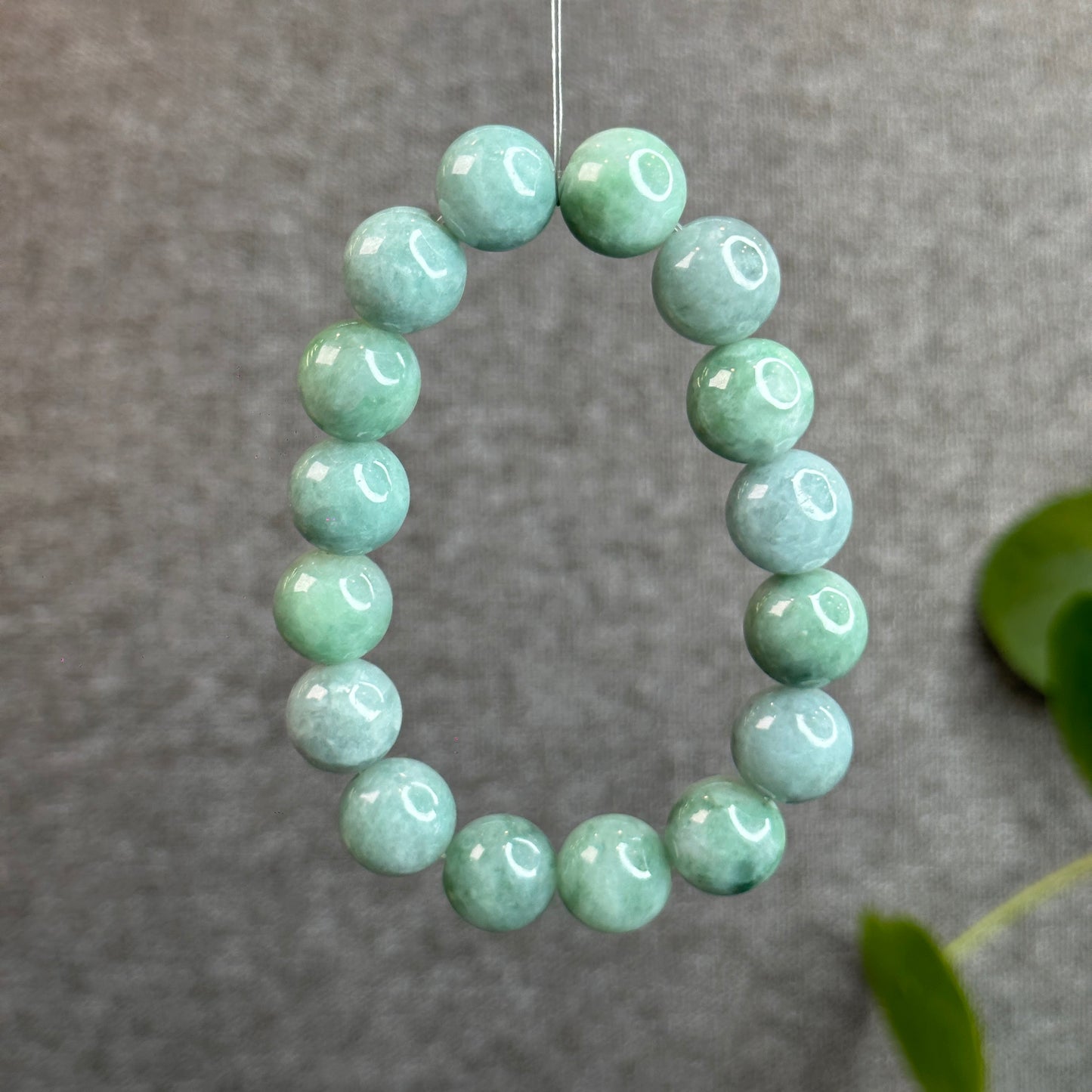 Green Natural Jadeite Jade Bracelet Size 13.2 mm