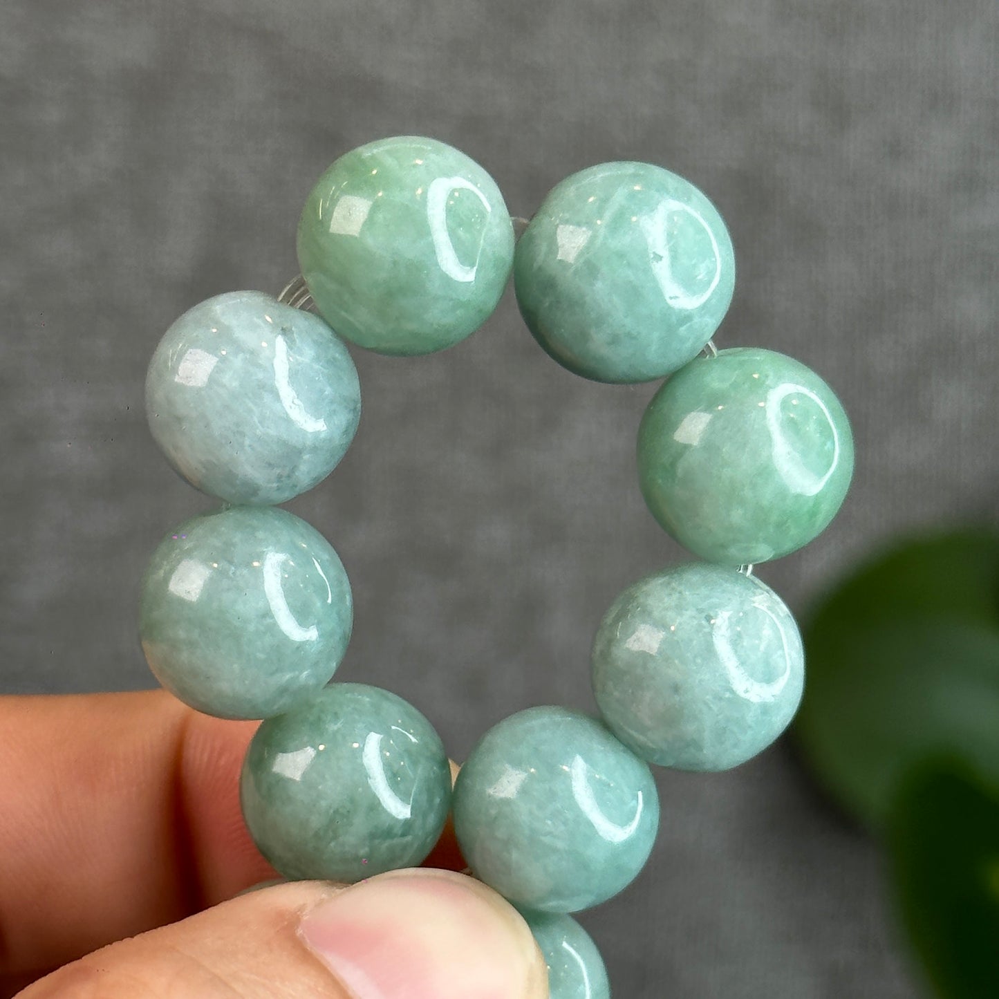 Green Natural Jadeite Jade Bracelet Size 13.2 mm