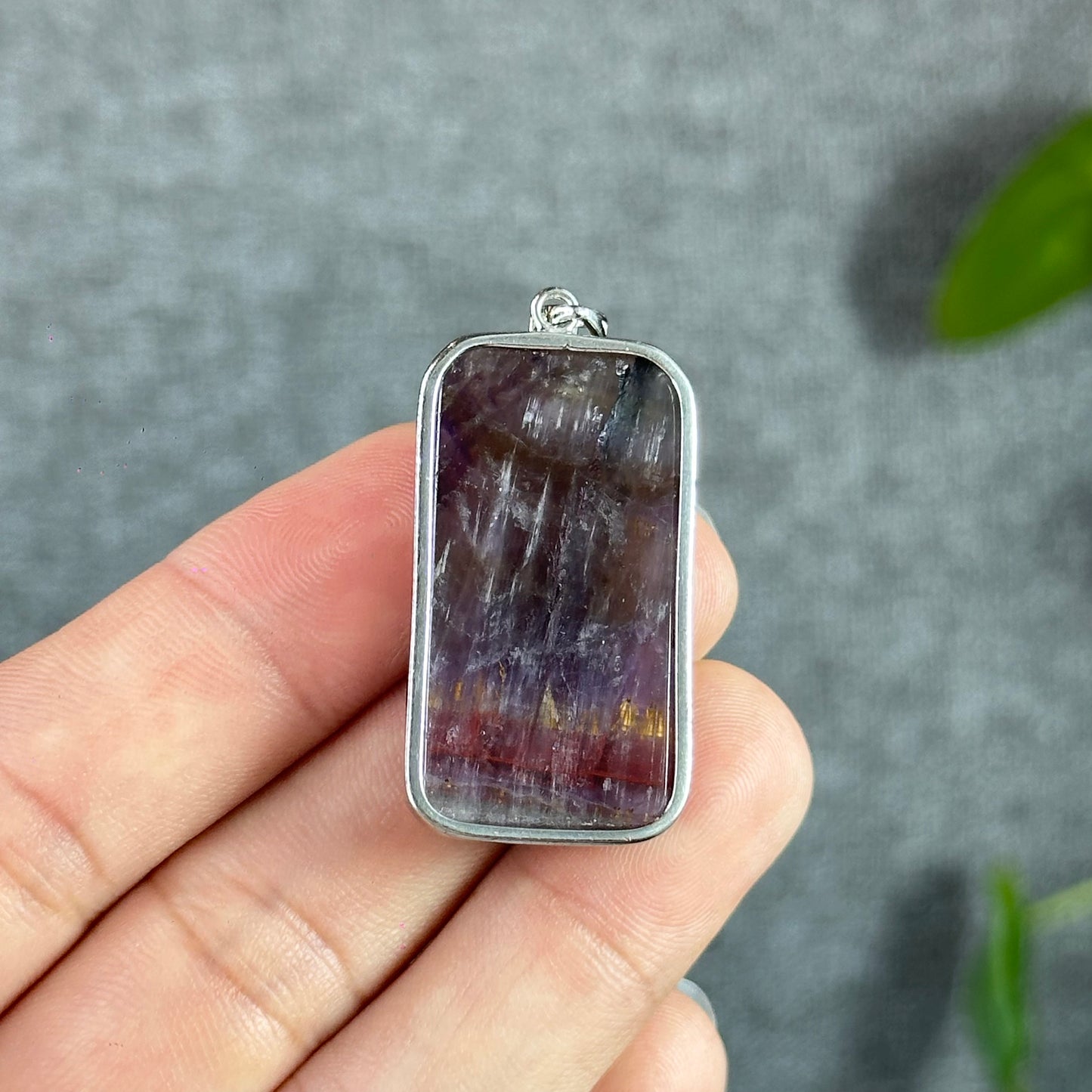 Natural Auralite 23 Pendant in Silver Setting