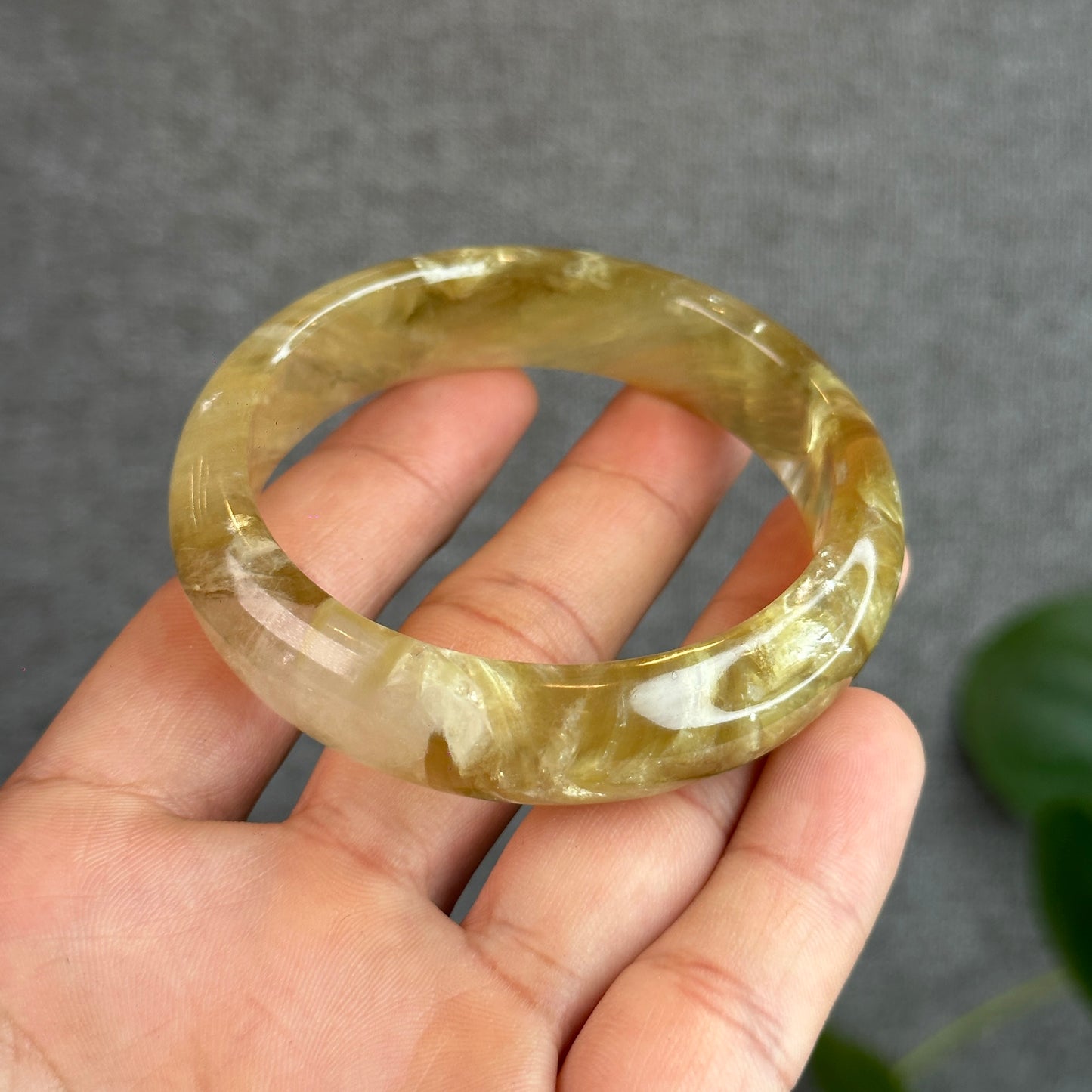 Natural Golden Muscovite Bangle Leaf Style Size 55 mm