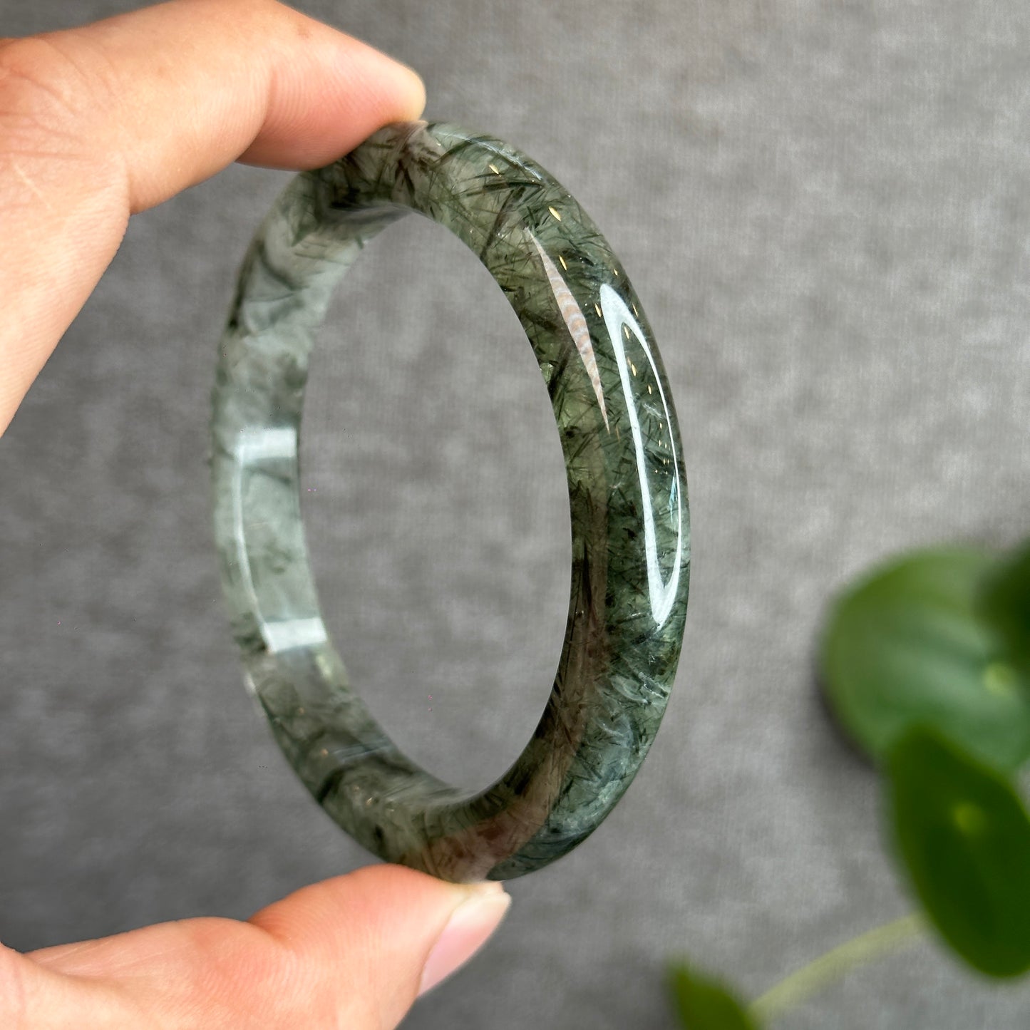 Natural Green Rutilated Quartz Bangle Leaf Style 58.8 mm