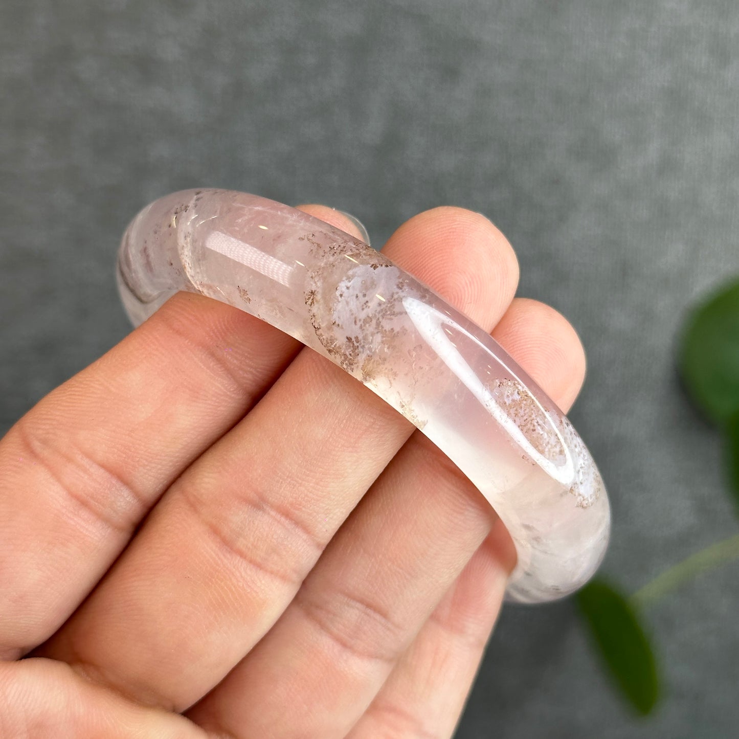 Dendritic in Natural Rose Quartz Bangle Leaf Style Size 58.2 mm