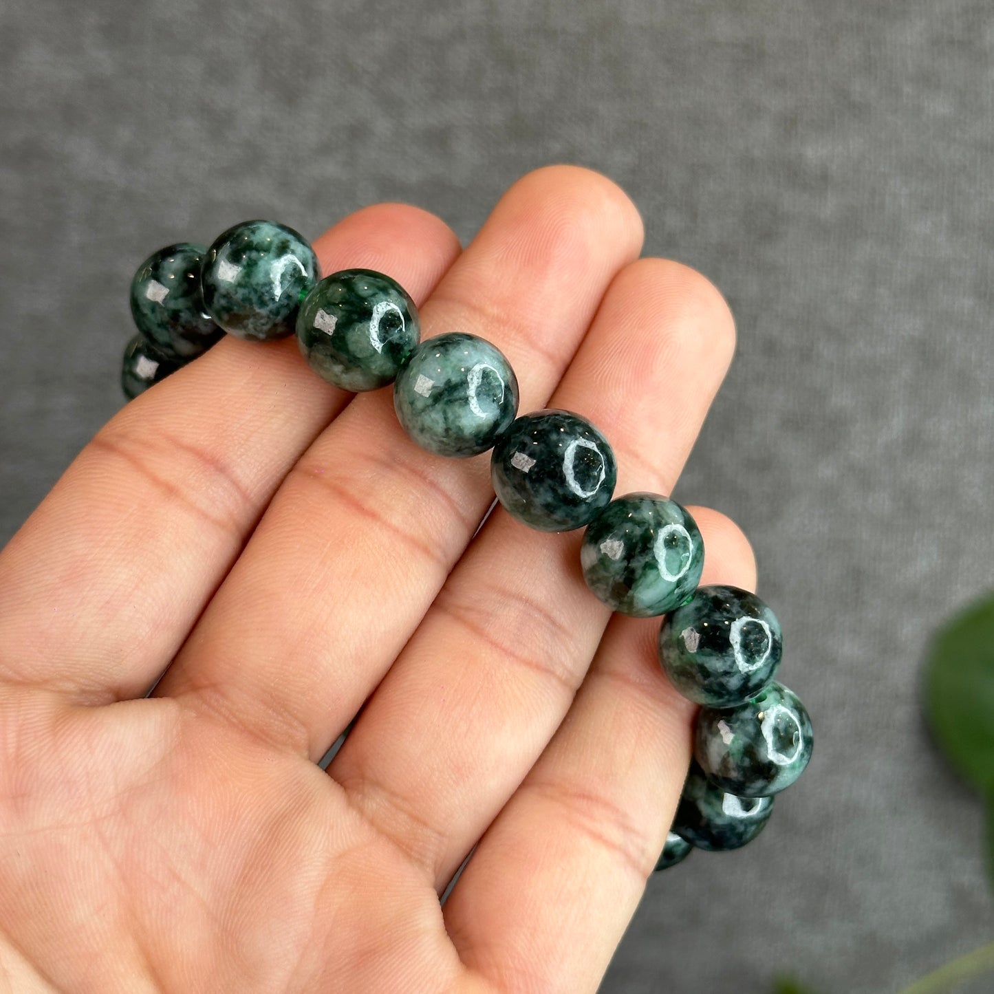 Bright Green Natural Jadeite Jade Son Thuy Bracelet Size 12.3mm