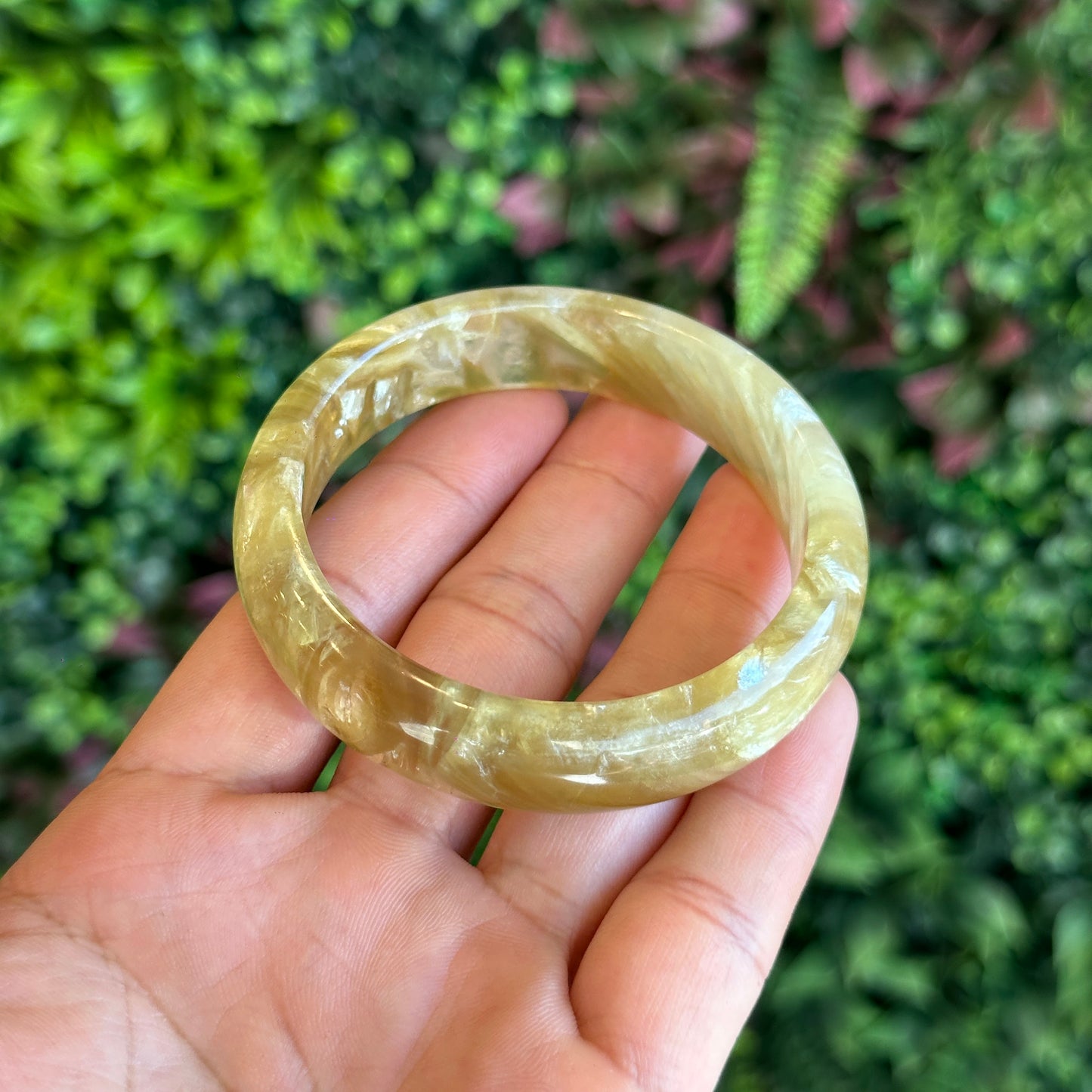 Natural Golden Muscovite Bangle Leaf Style Size 55 mm
