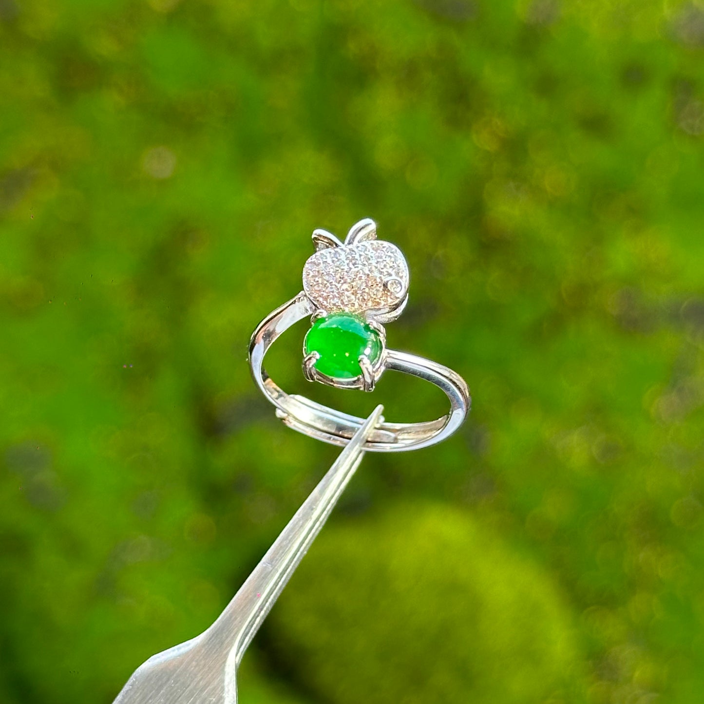 Apple Icy Imperial Green Natural Jadeite Jade Ring Free size in Silver 925 Setting